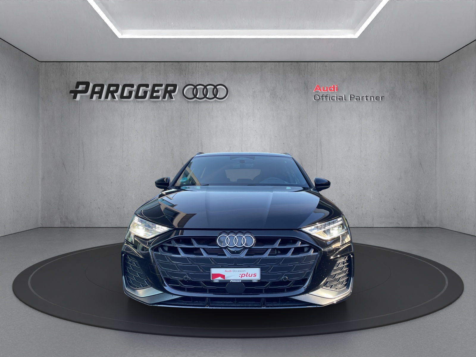 AUDI A3 Sportback TFSI 150 kW quattro S line S tronic-showroom-element-1