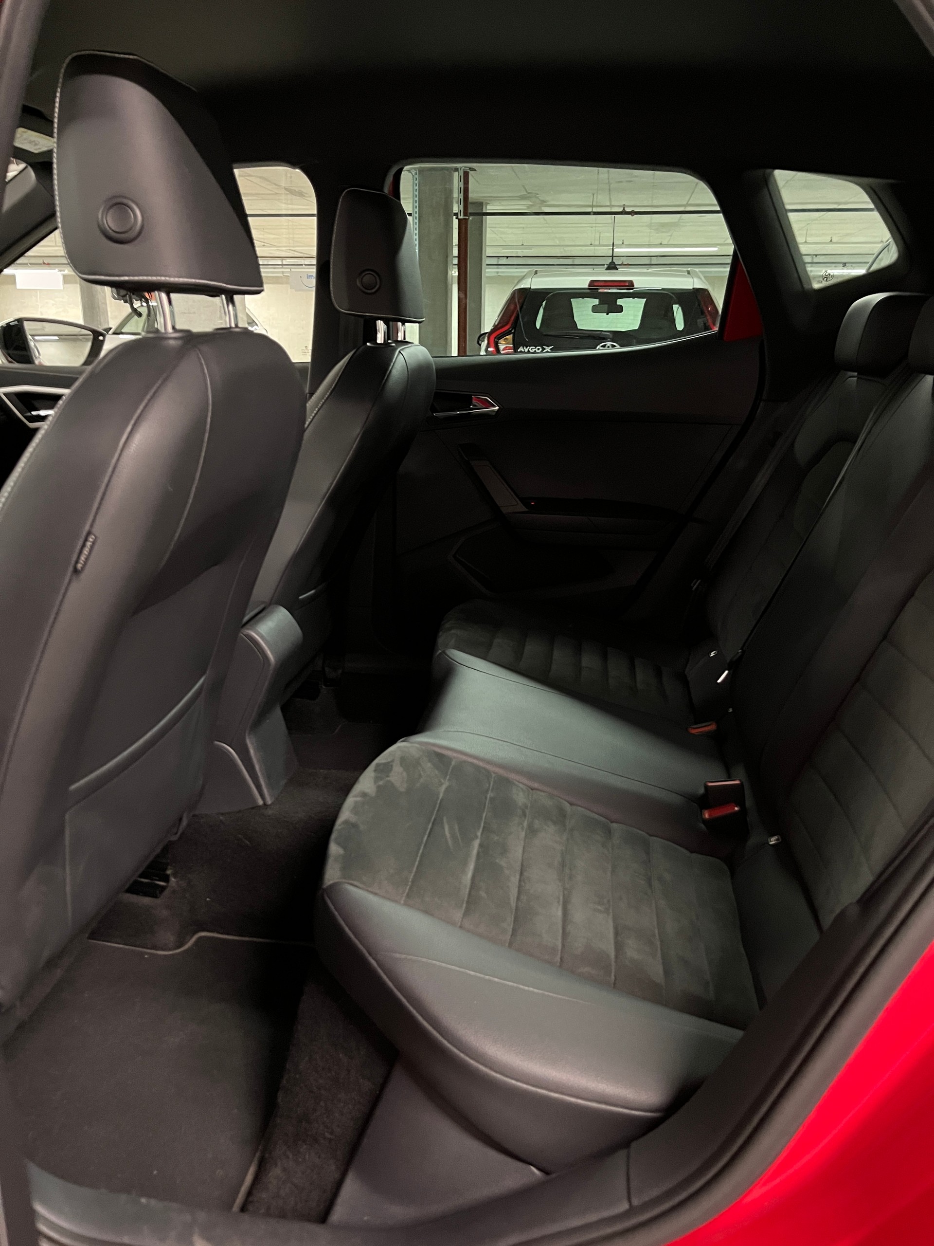 SEAT Arona 1.0 TSI Eco Hola FR-image-13