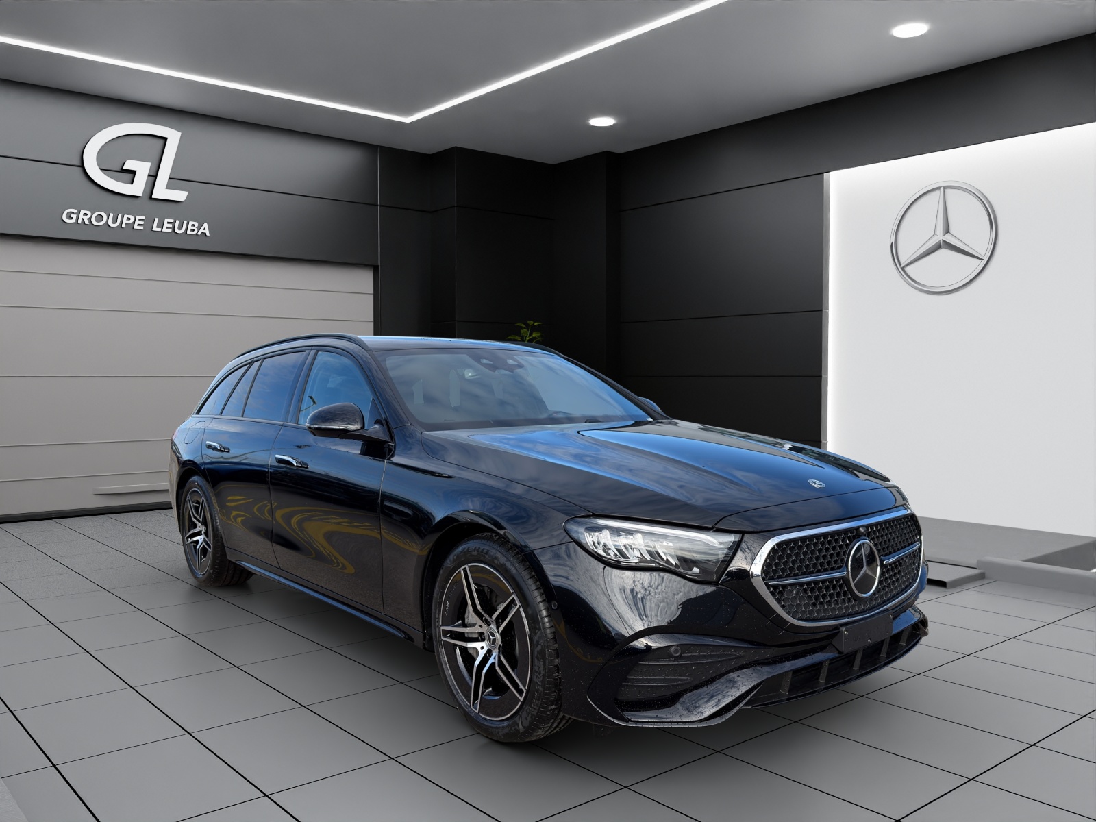 Photo MERCEDES-BENZ E-220 E 220 d T 4Matic 9G-Tronic