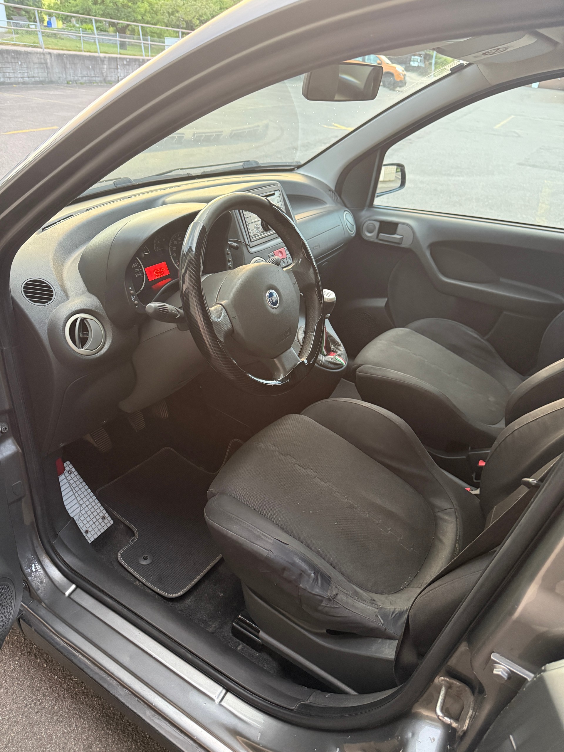 FIAT Panda 1.4 100HP-image-8