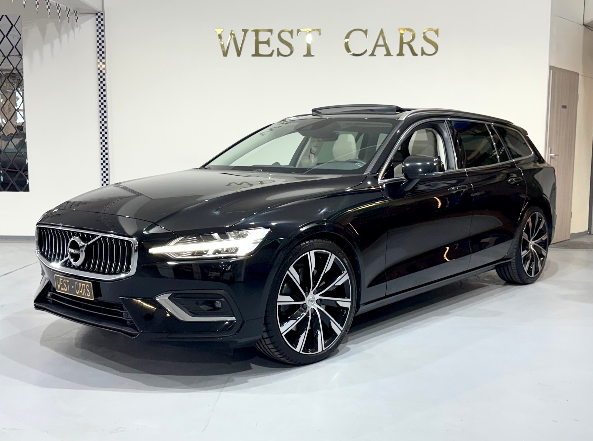VOLVO V60 T6 AWD Inscription Geartronic