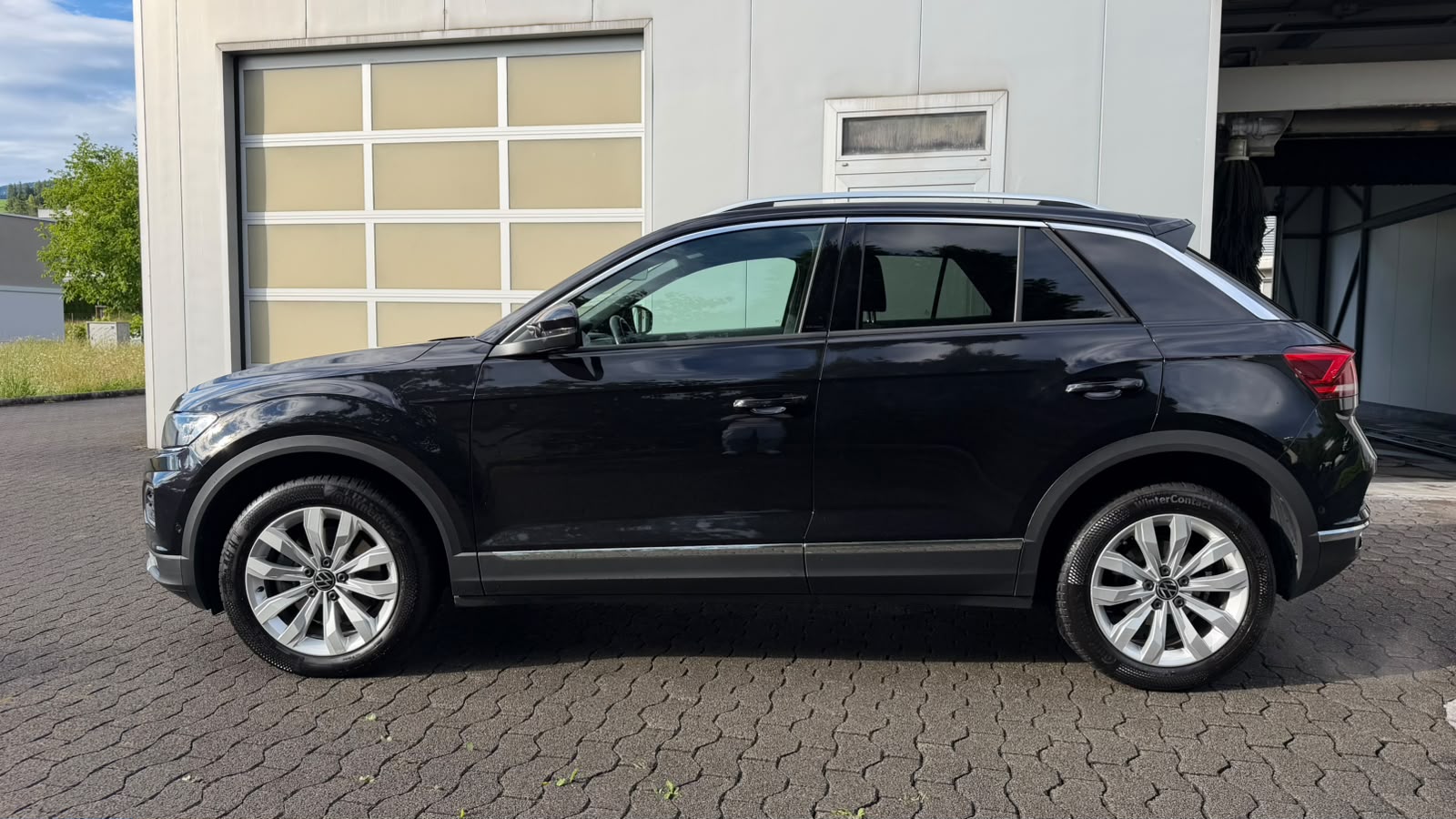 VW T-Roc 2.0 TSI Sport DSG 4Motion-image-1