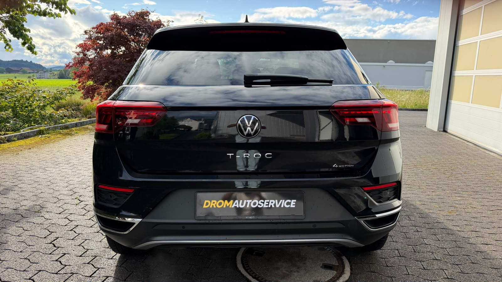 VW T-Roc 2.0 TSI Sport DSG 4Motion-image-3