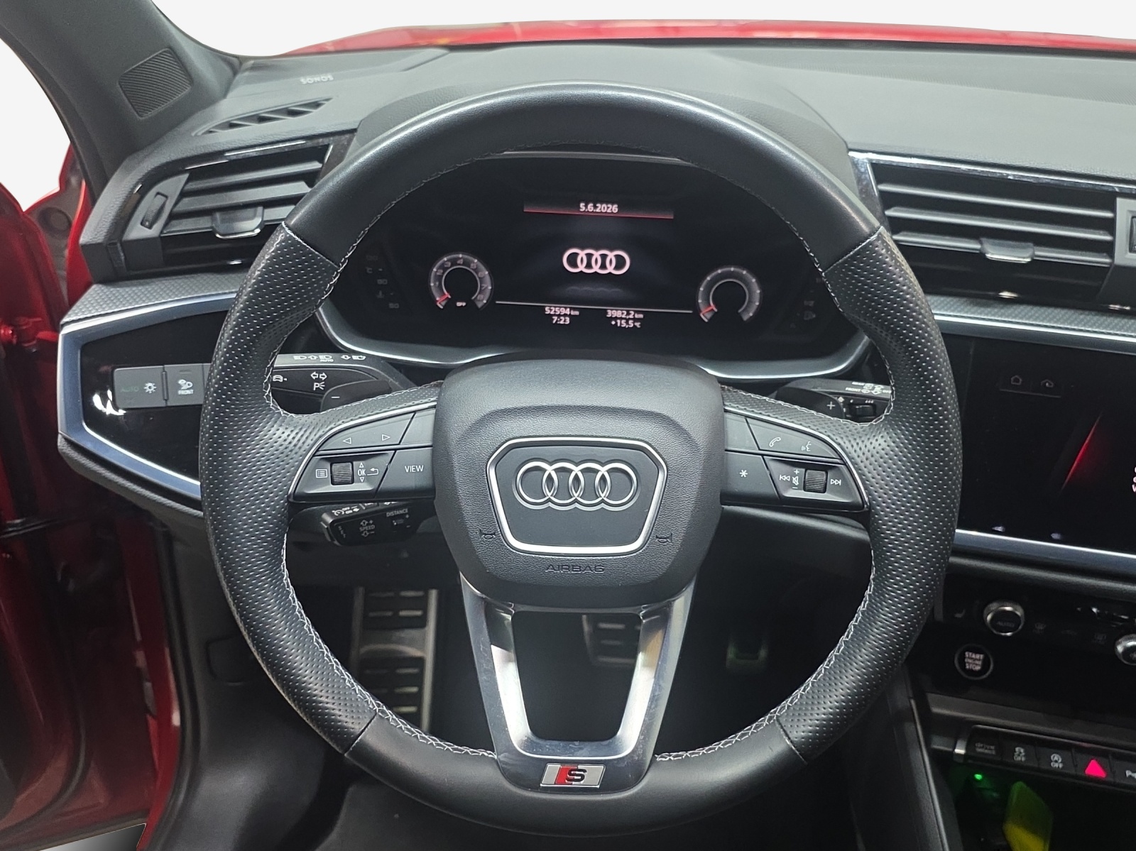AUDI Q3 Sportback 45 TFSI S line quattro S-tronic-image-9