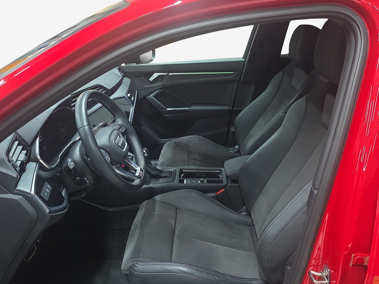 AUDI Q3 Sportback 45 TFSI S line quattro S-tronic-image-7