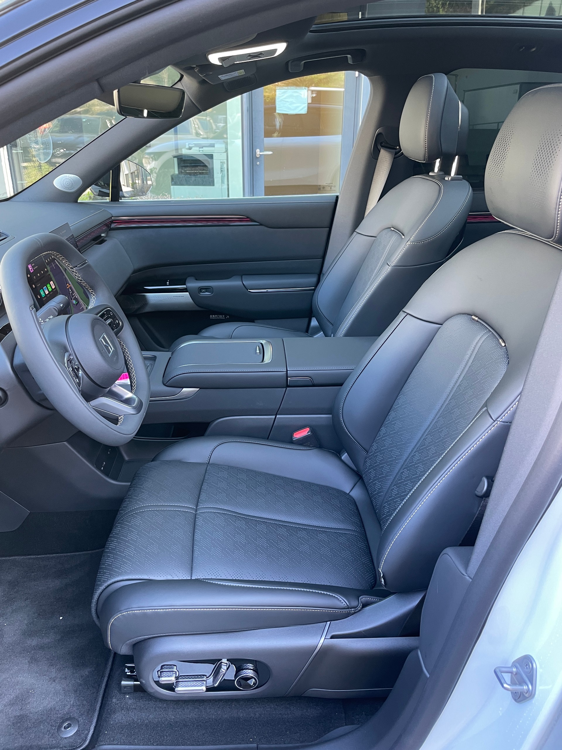 ZEEKR 7X Privilege AWD 100kWh mit Comfort inkl. Cockpit Paket-image-12