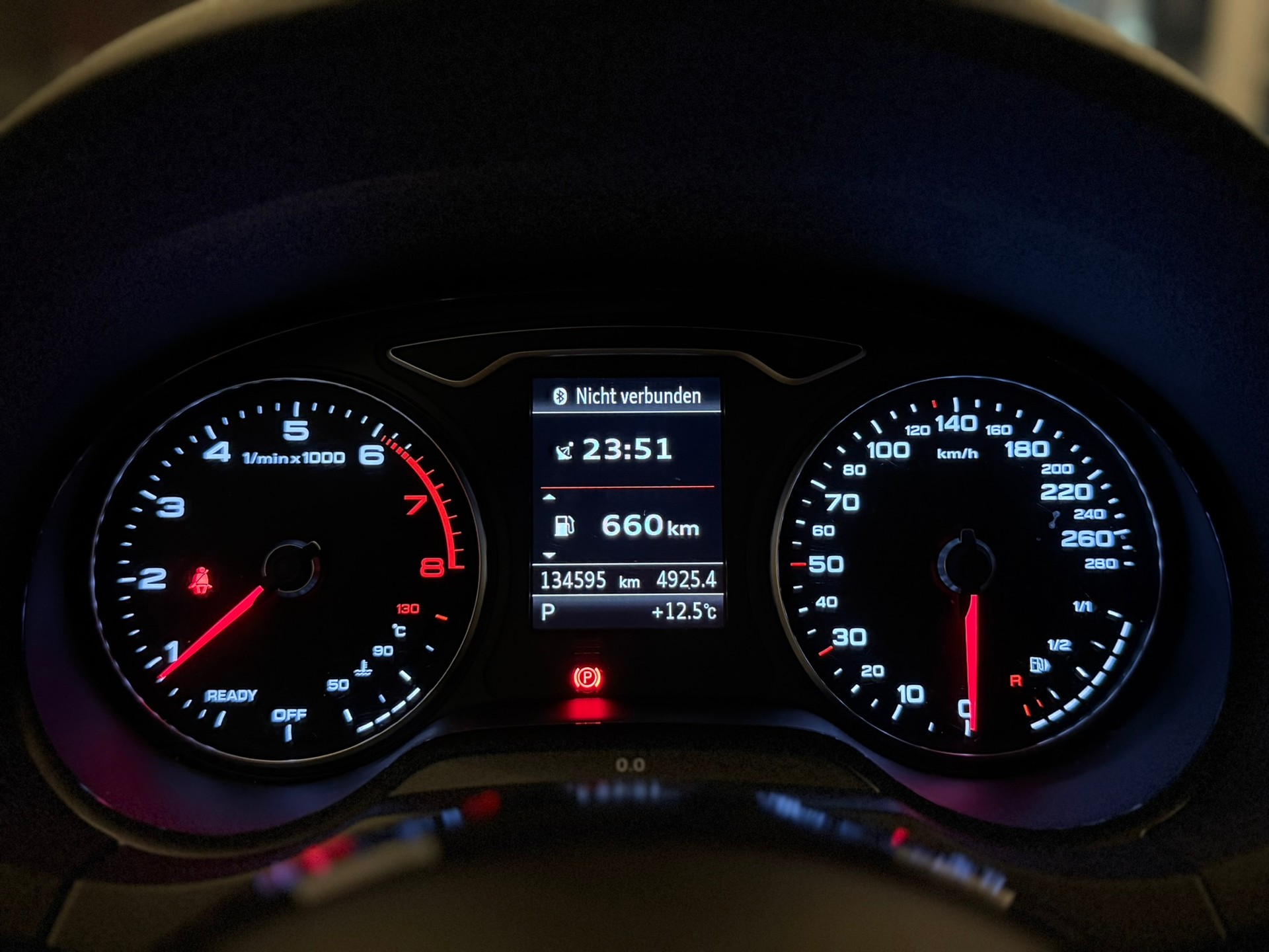 AUDI A3 Sportback 1.8 TFSI Ambition quattro S-tronic-image-21
