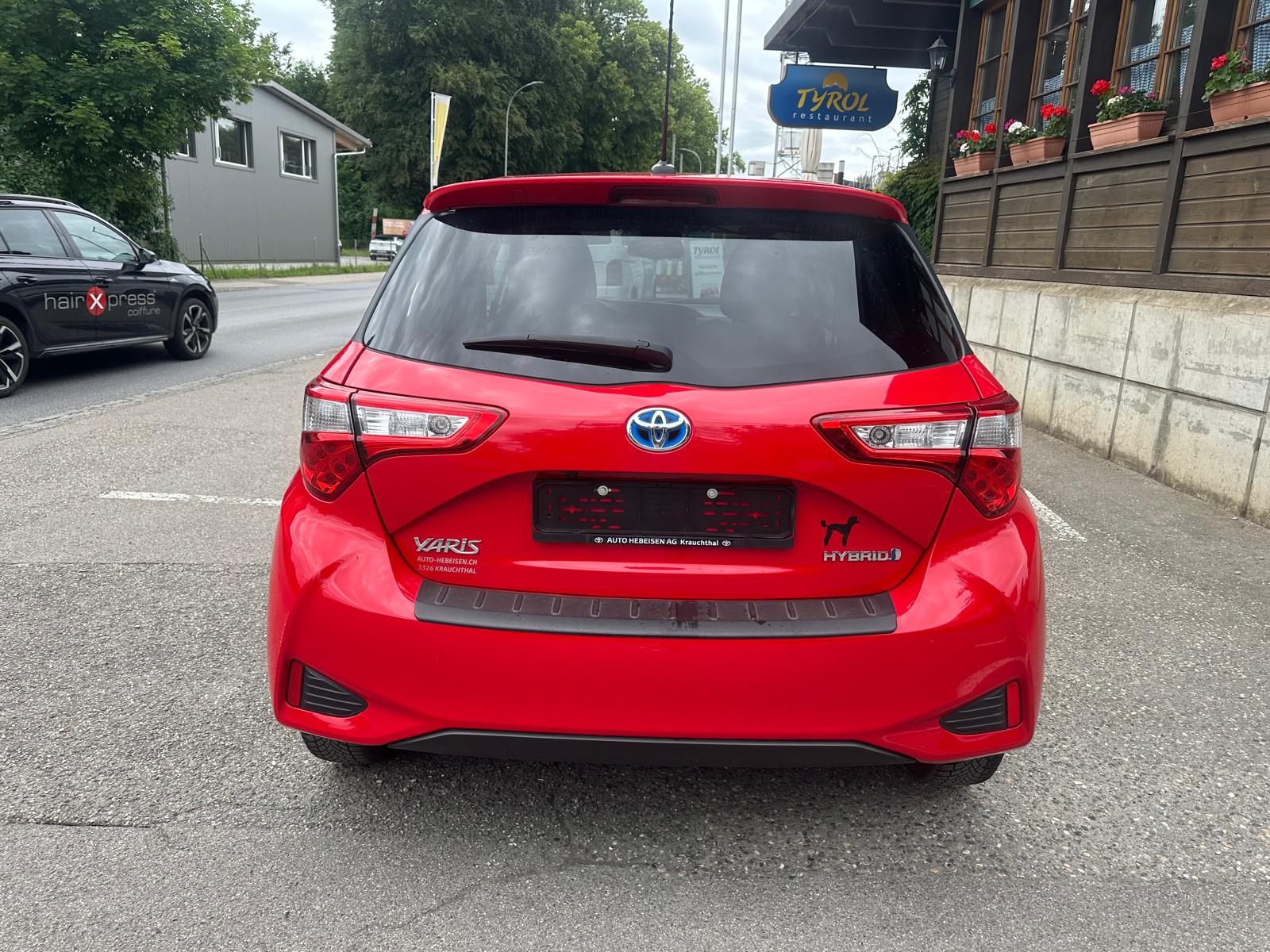 TOYOTA Yaris 1.5 VVT-i Hybrid Y20 e-CVT-image-4