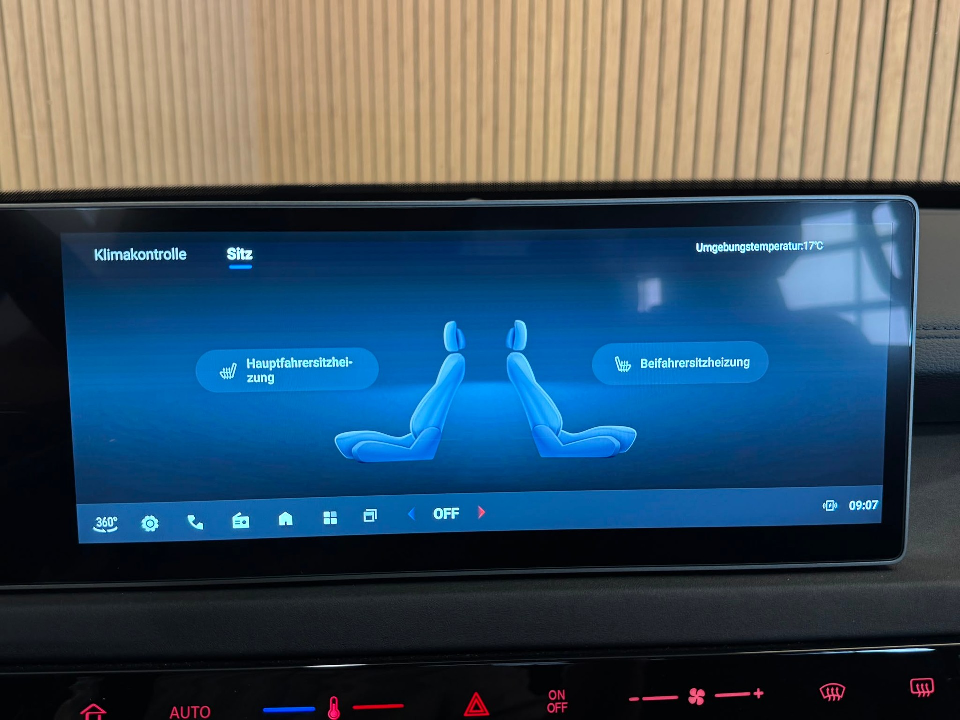 MAXUS T60 Luxury Max 2.0TDI 4x4 Automat-image-22