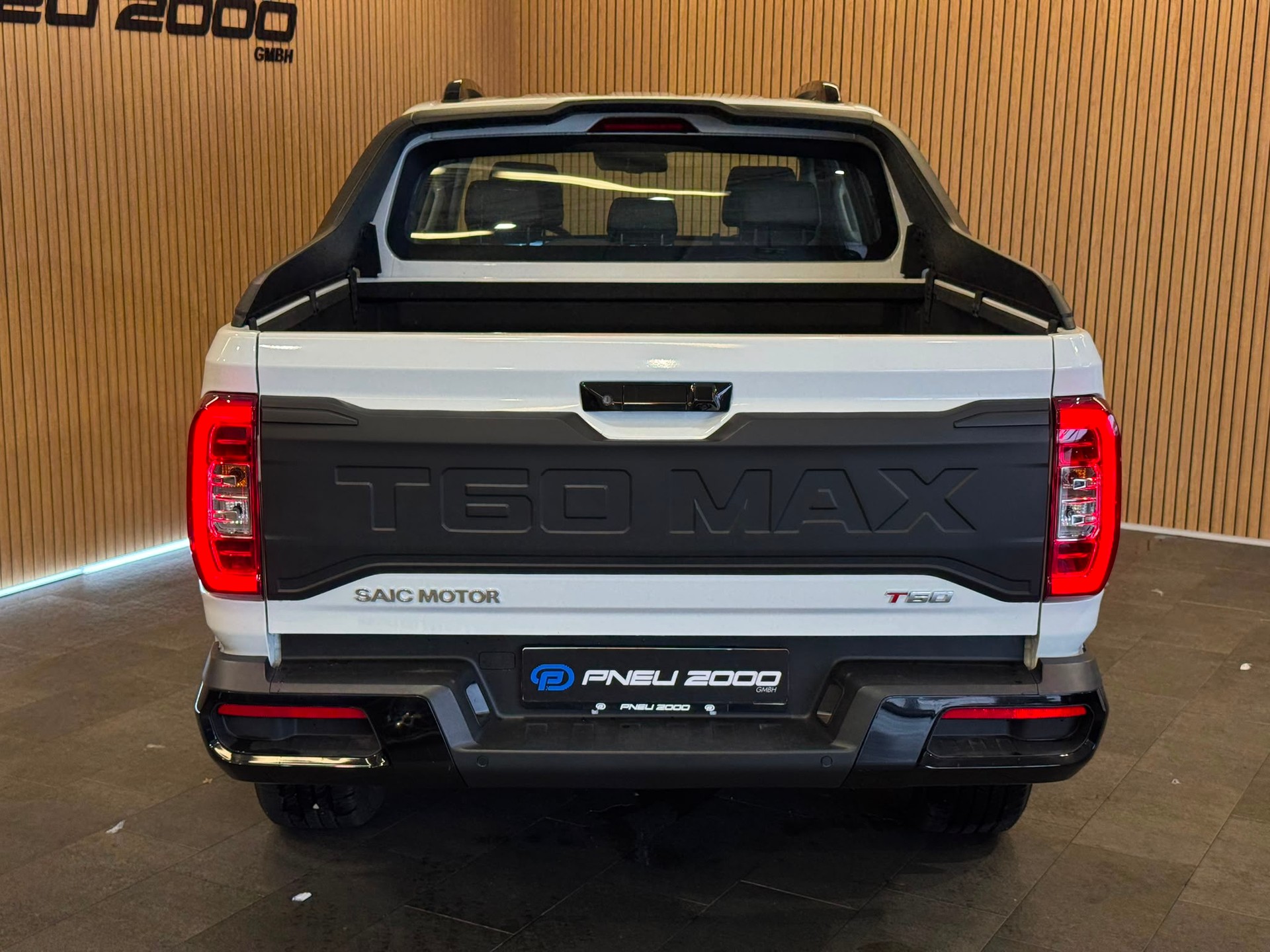 MAXUS T60 Luxury Max 2.0TDI 4x4 Automat-image-6