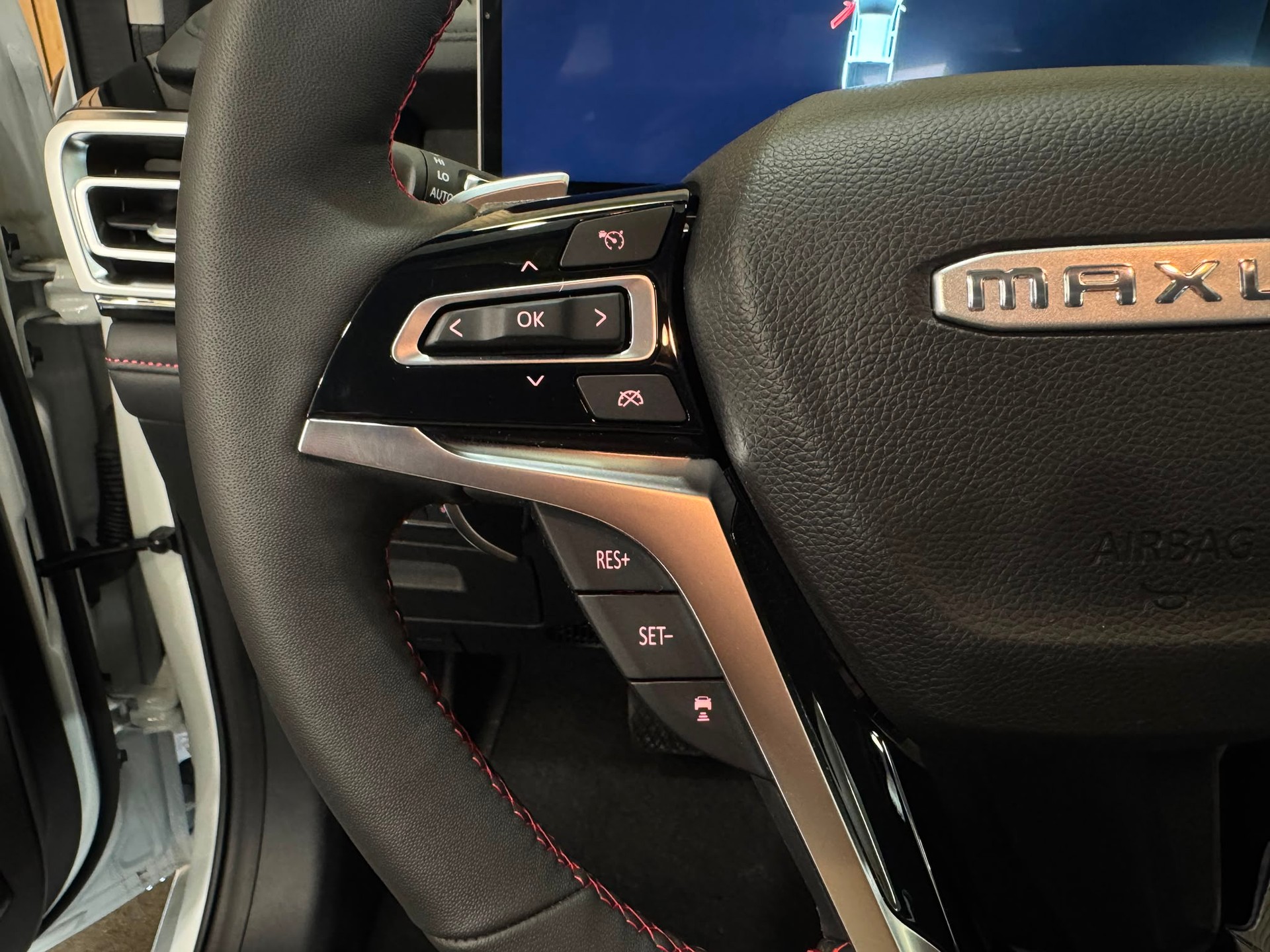 MAXUS T60 Luxury Max 2.0TDI 4x4 Automat-image-15