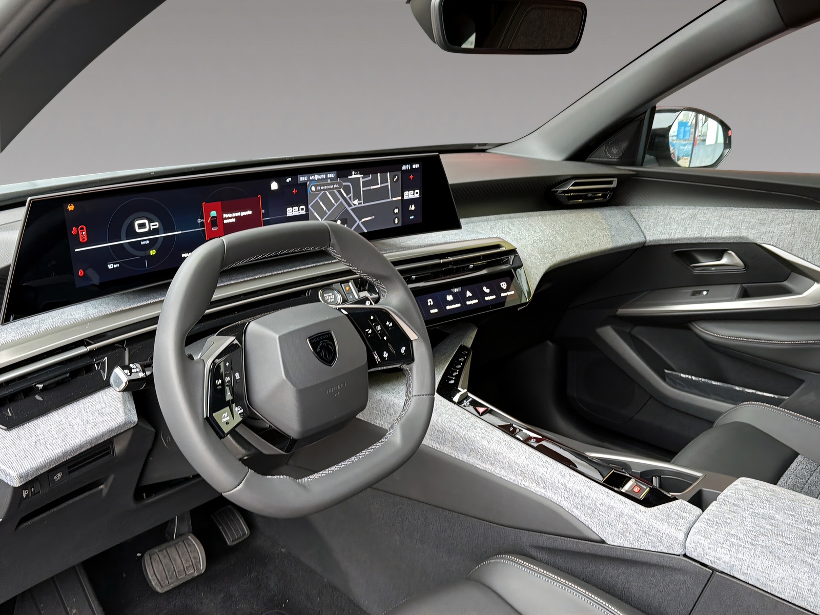 PEUGEOT 3008 1.2 Hybrid Allure Premium-image-6