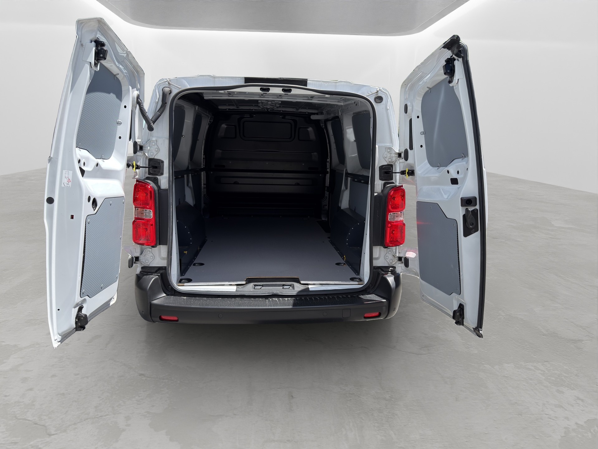 FIAT Scudo 2.0 MJ L3 Base Swiss Worker AT-image-18