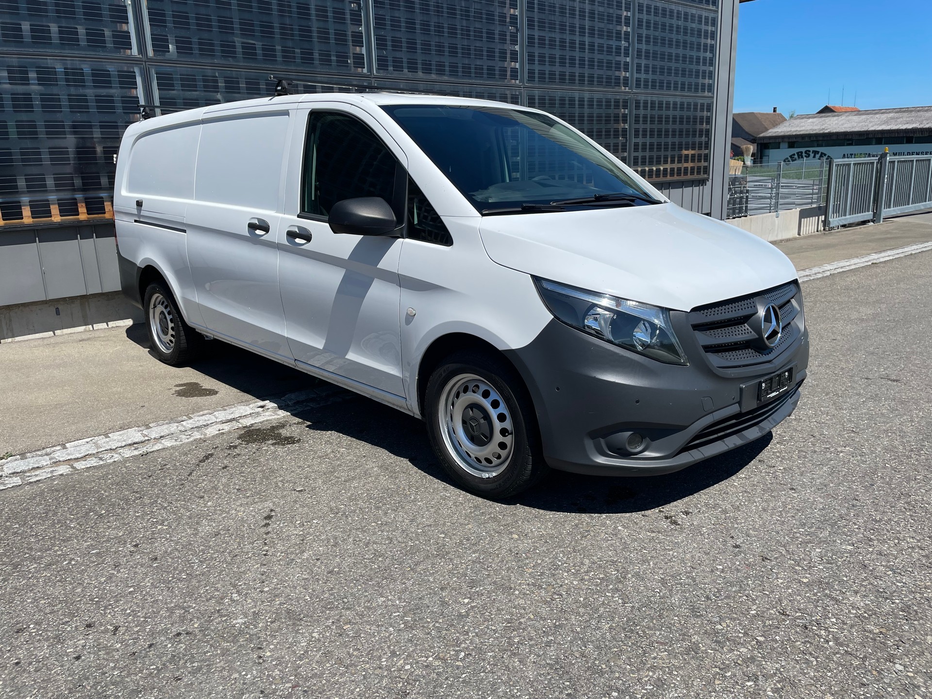 MERCEDES-BENZ 114 CDI-image-1