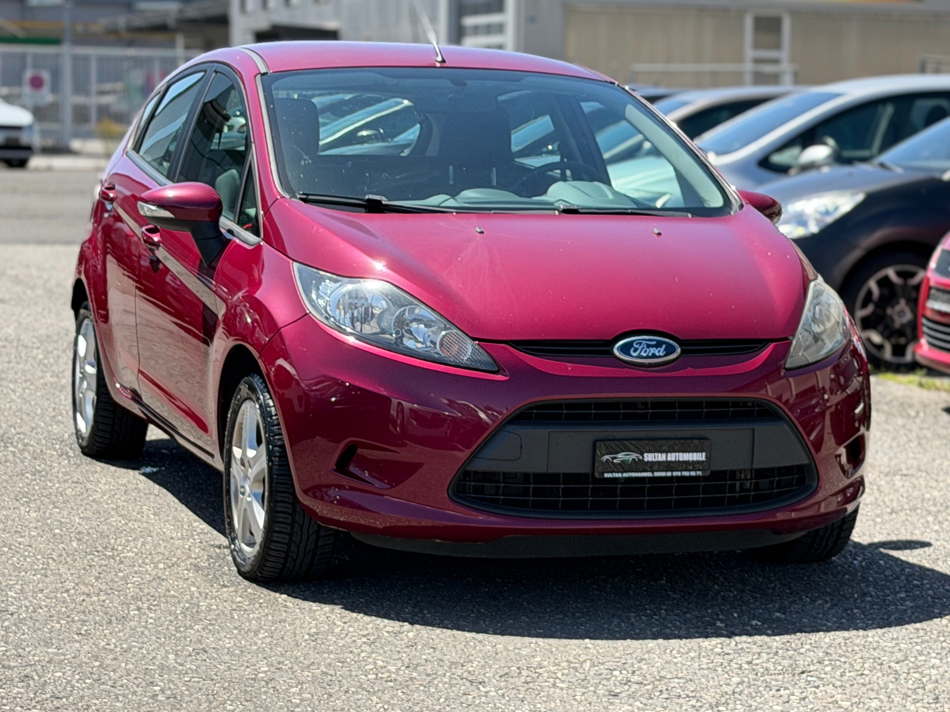 FORD Fiesta 1.4 16V Trend-image-1