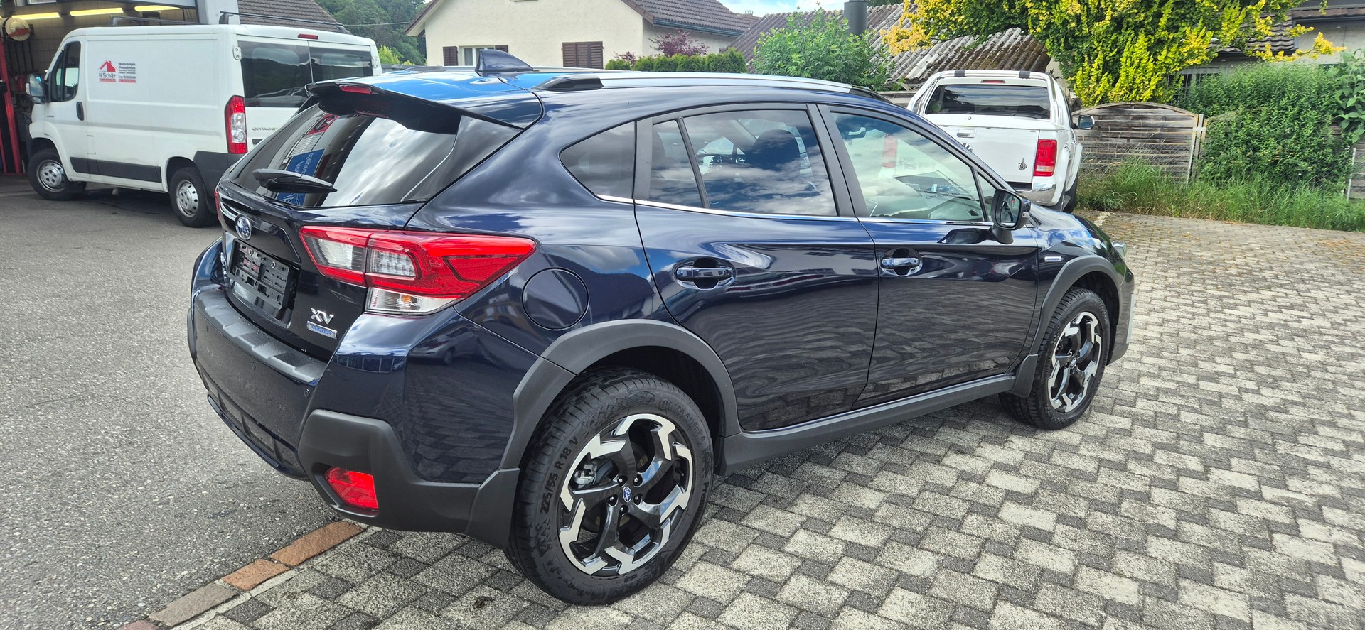 SUBARU XV 2.0 e-Boxer Swiss Plus AWD Lineartronic-image-3