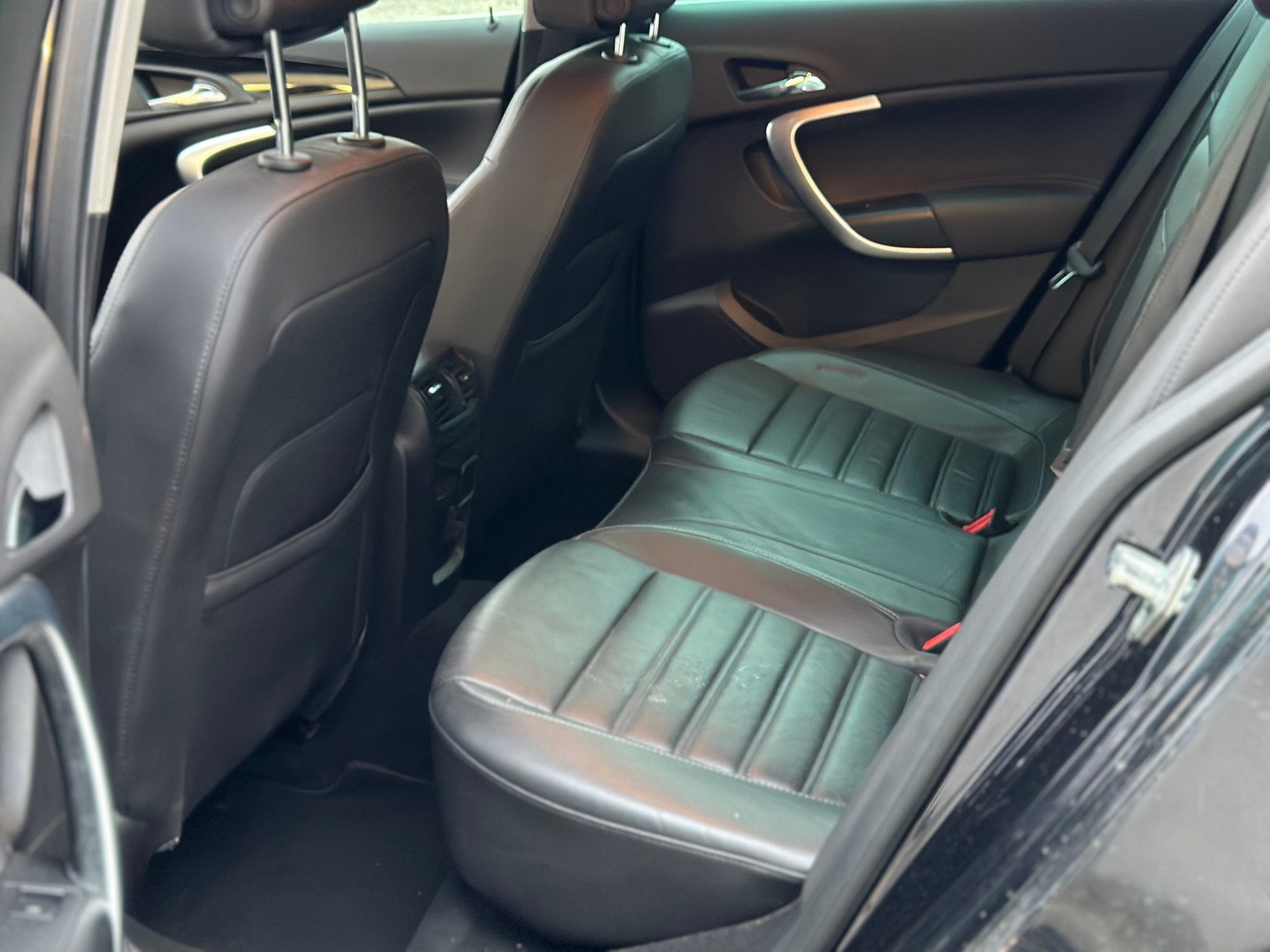 OPEL Insignia Sports Tourer 2.0 Turbo Cosmo-image-11