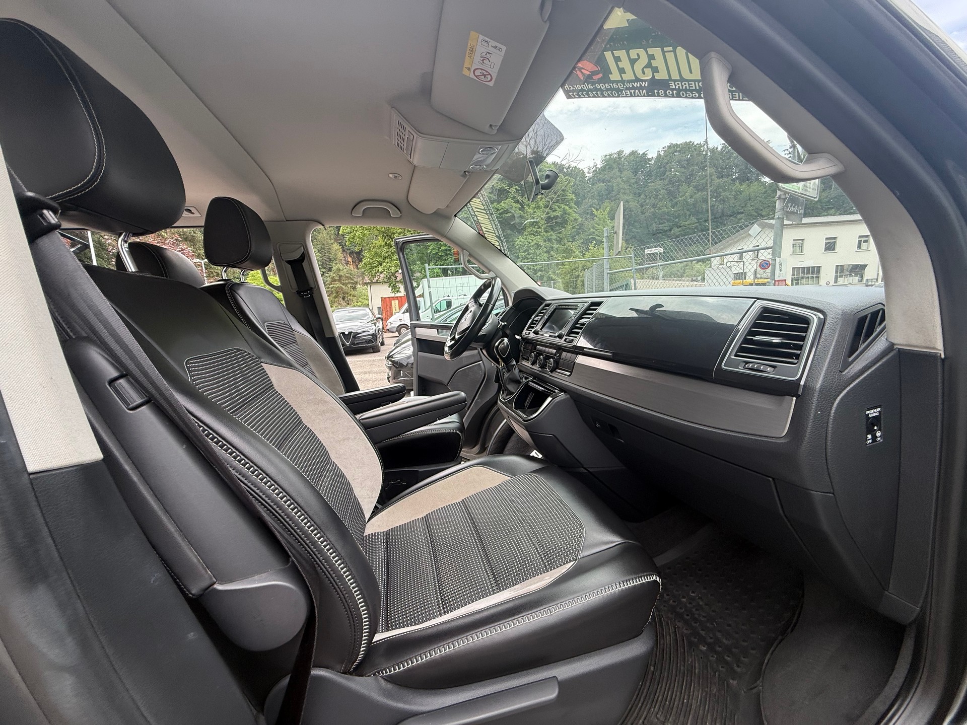 VW T6 Multivan 2.0 Bi-TDI Panamericana 4Motion DSG-image-14