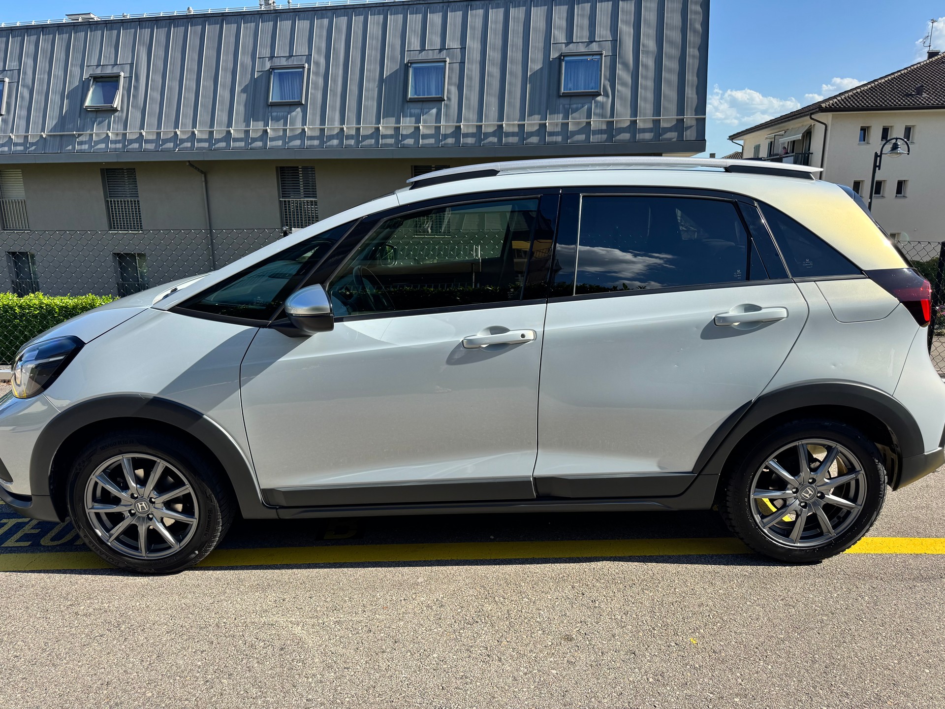 HONDA 1.5 i-MMD Crosstar Executive-image-1