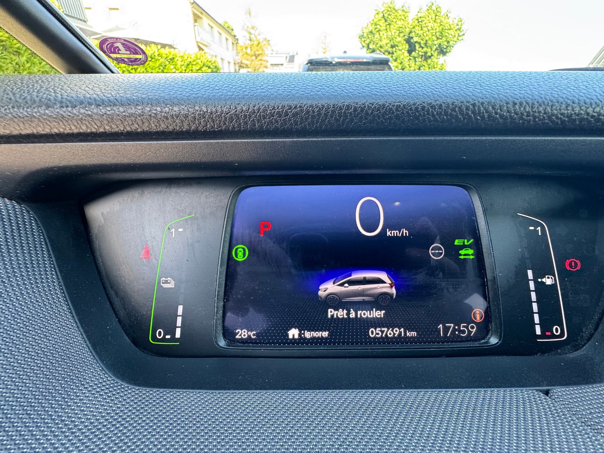 HONDA 1.5 i-MMD Crosstar Executive-image-10