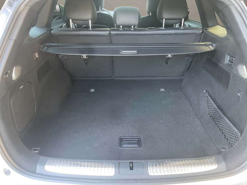 XPENG G9 Performance AWD-image-11