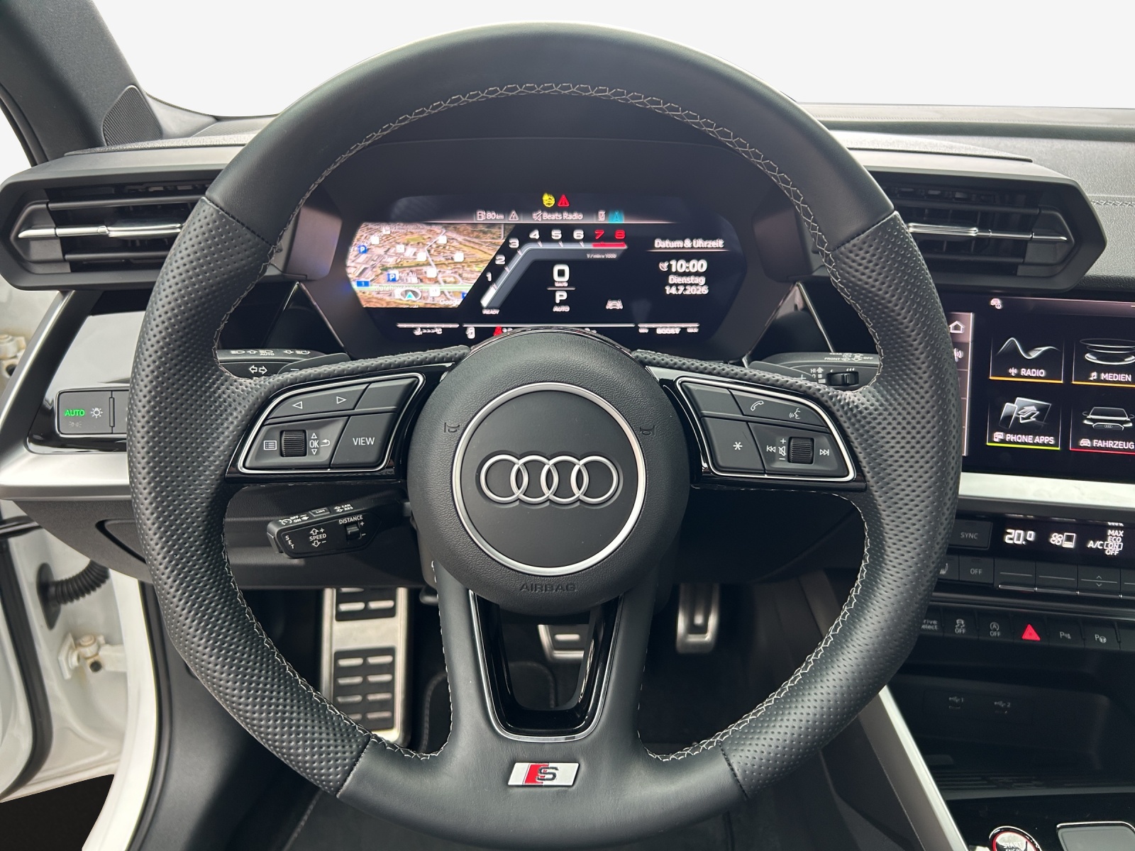AUDI S3 Sportback 2.0 TFSI quattro S-tronic-image-9
