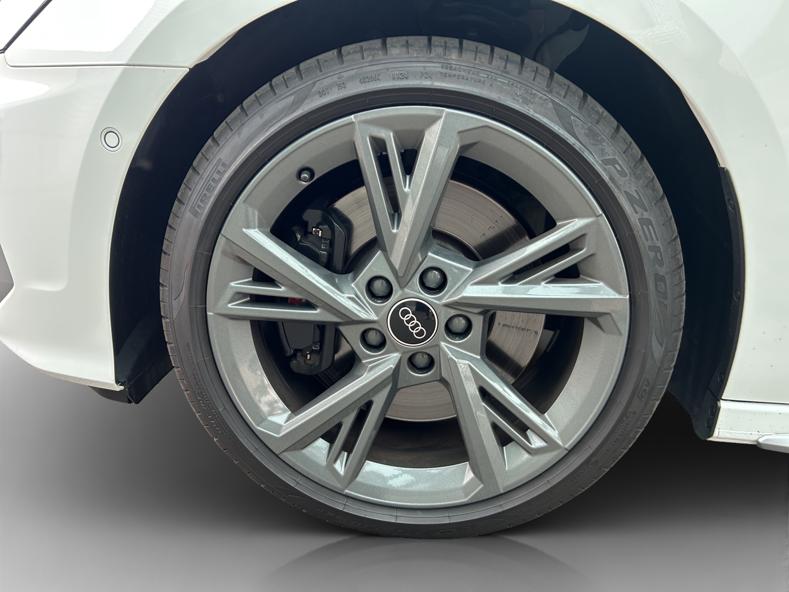 AUDI S3 Sportback 2.0 TFSI quattro S-tronic-image-13