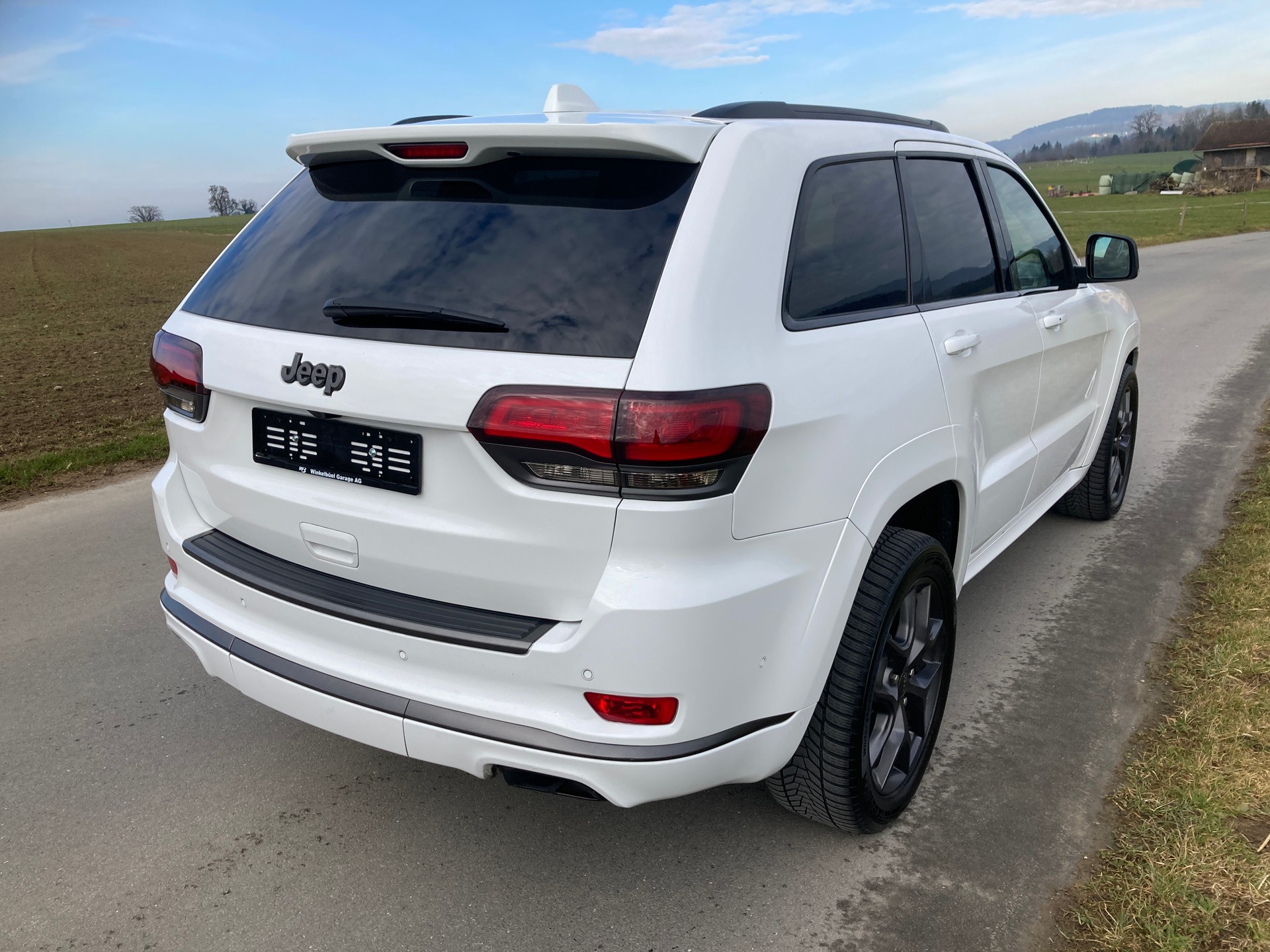 JEEP Grand Cherokee 3.0 CRD S-Limited Automatic-image-2