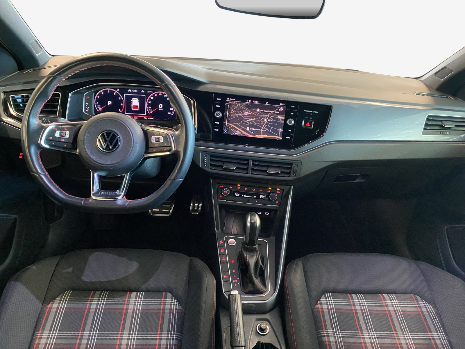 VW Polo 2.0 TSI GTI DSG-image-8