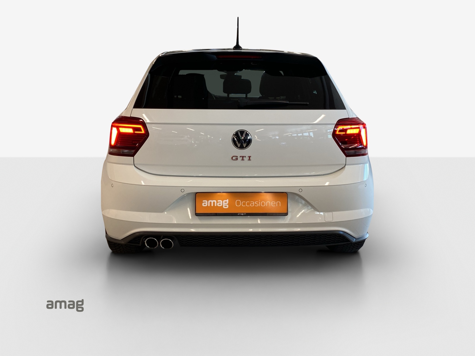 VW Polo 2.0 TSI GTI DSG-image-3