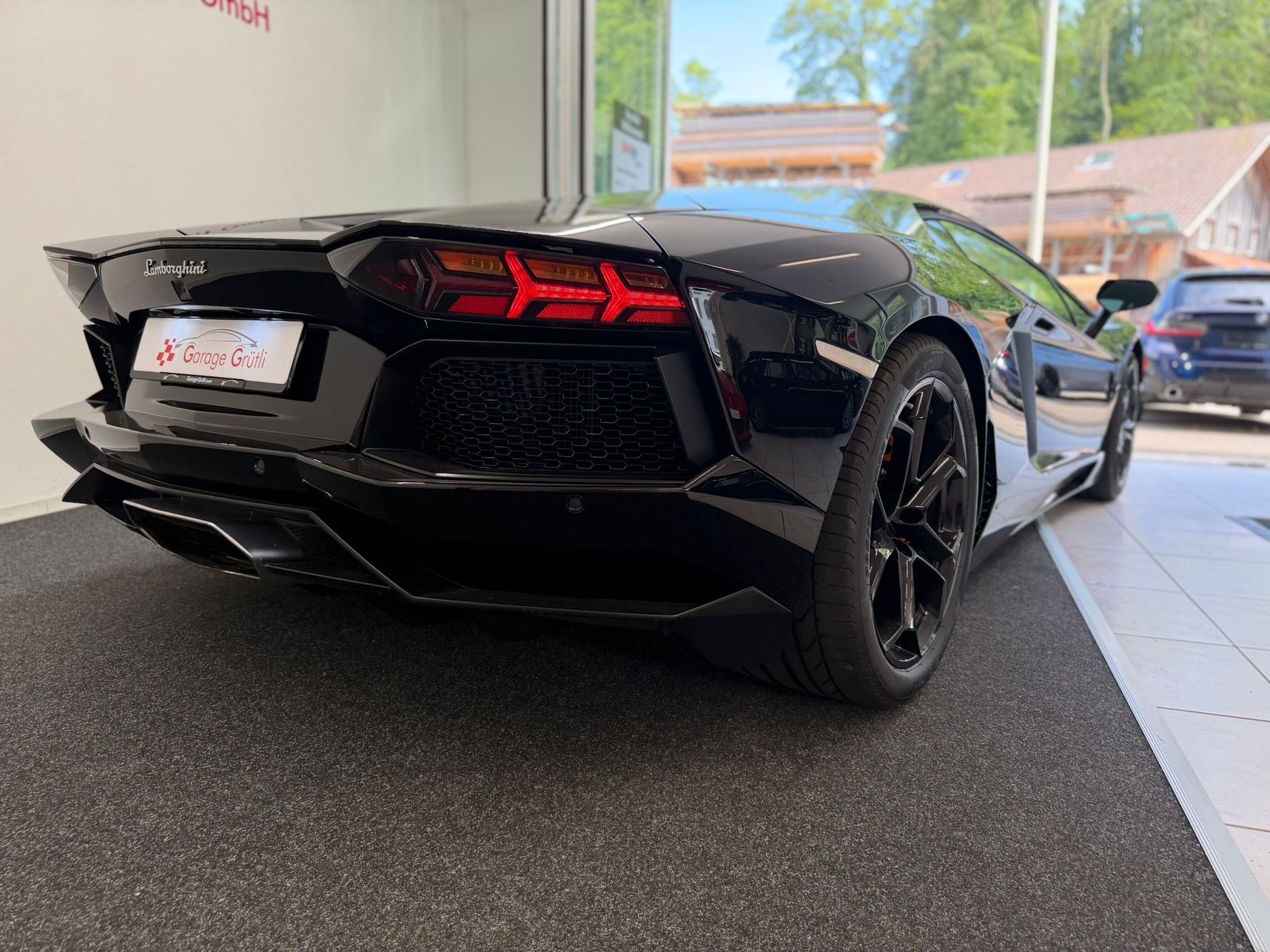 LAMBORGHINI Aventador LP700-4 Coupé E-Gear-image-21