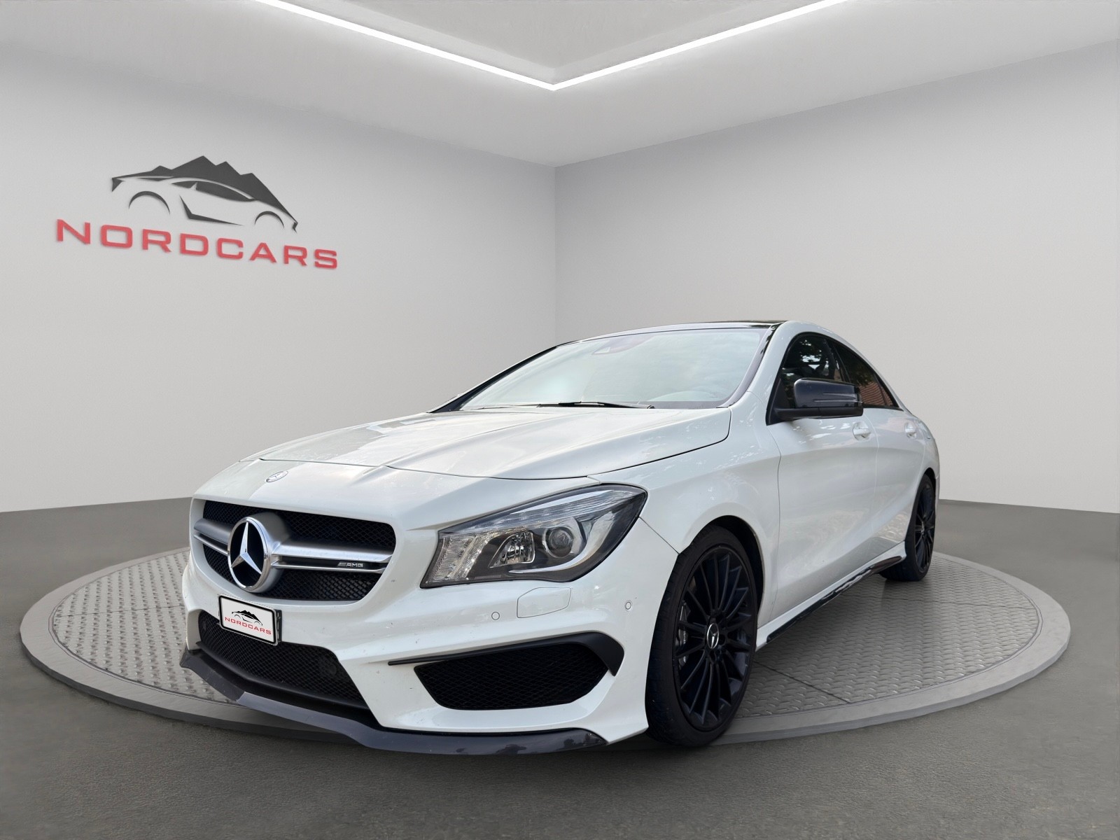MERCEDES-BENZ CLA 45 AMG 4Matic Speedshift-image-0