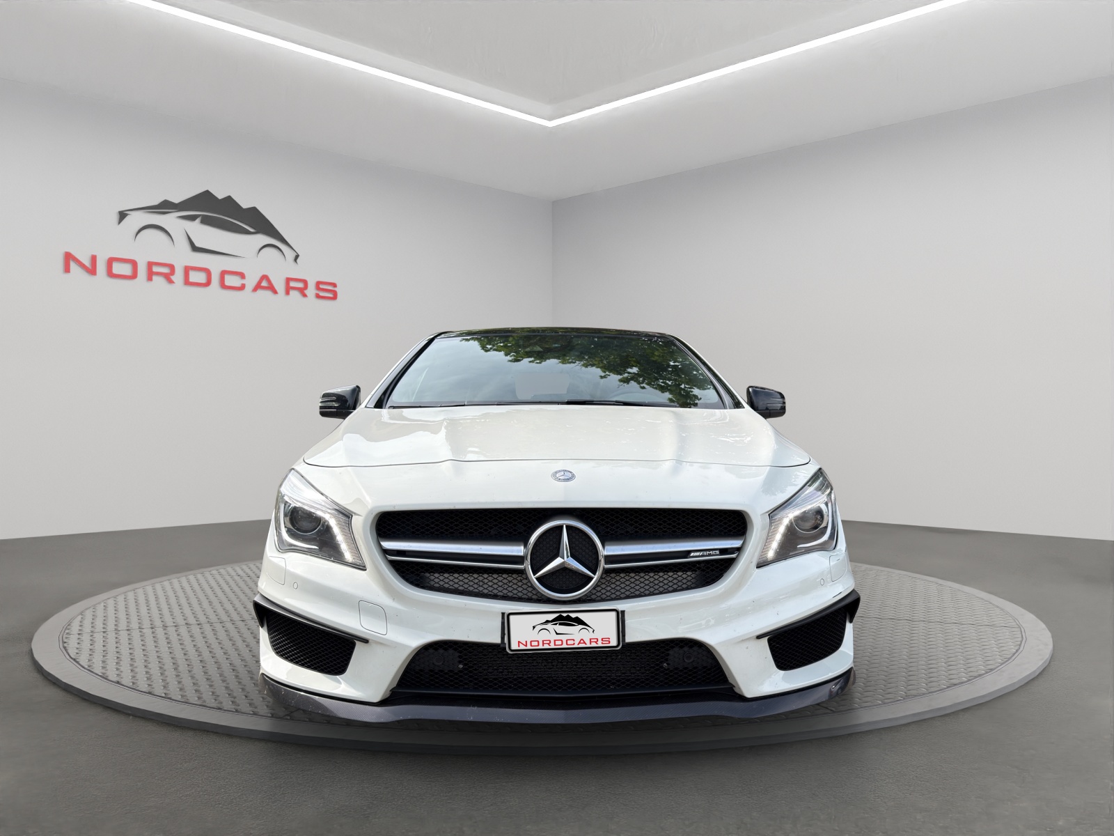 MERCEDES-BENZ CLA 45 AMG 4Matic Speedshift-image-6