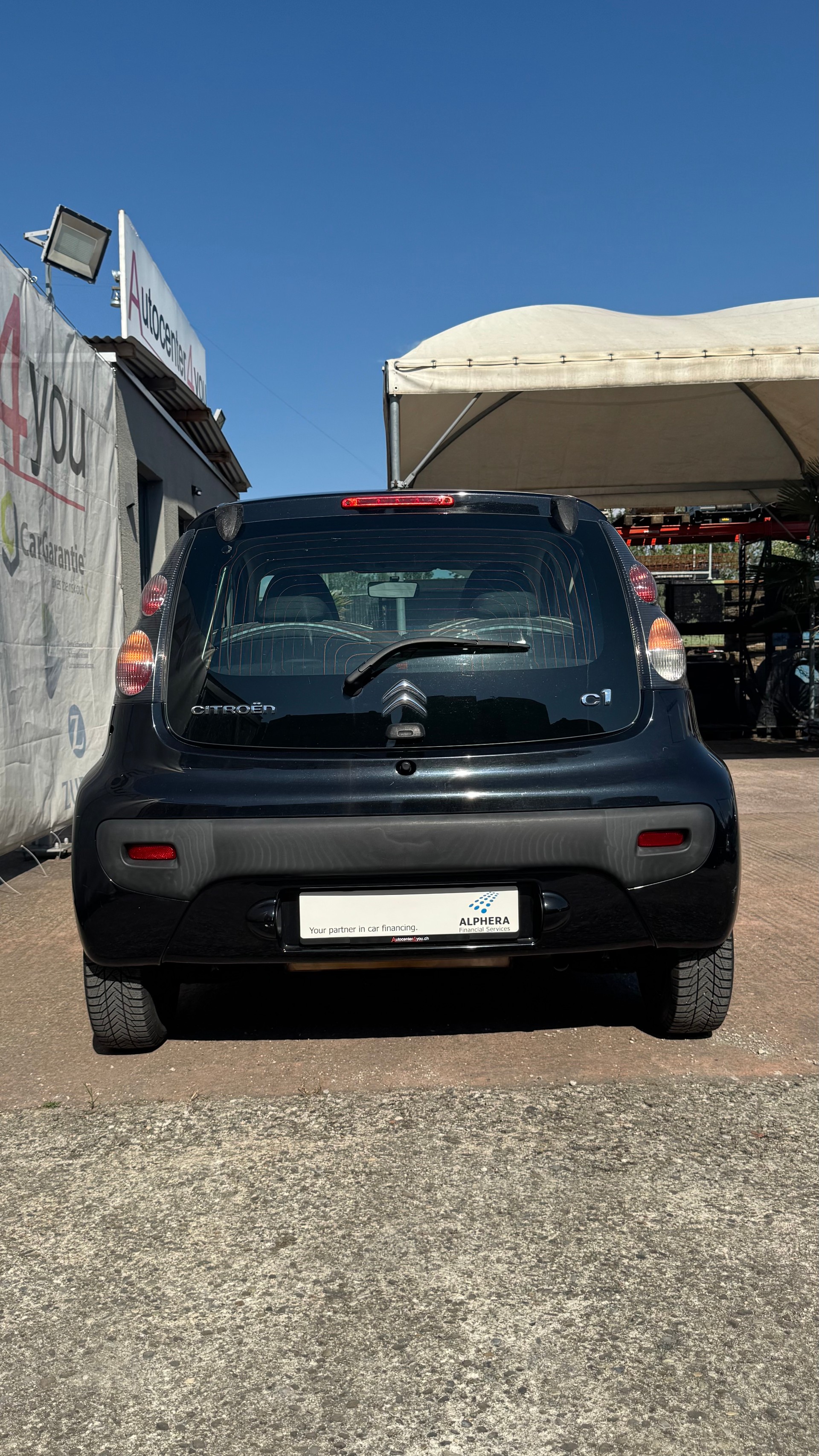 CITROEN C1 1.0i Attraction-image-11