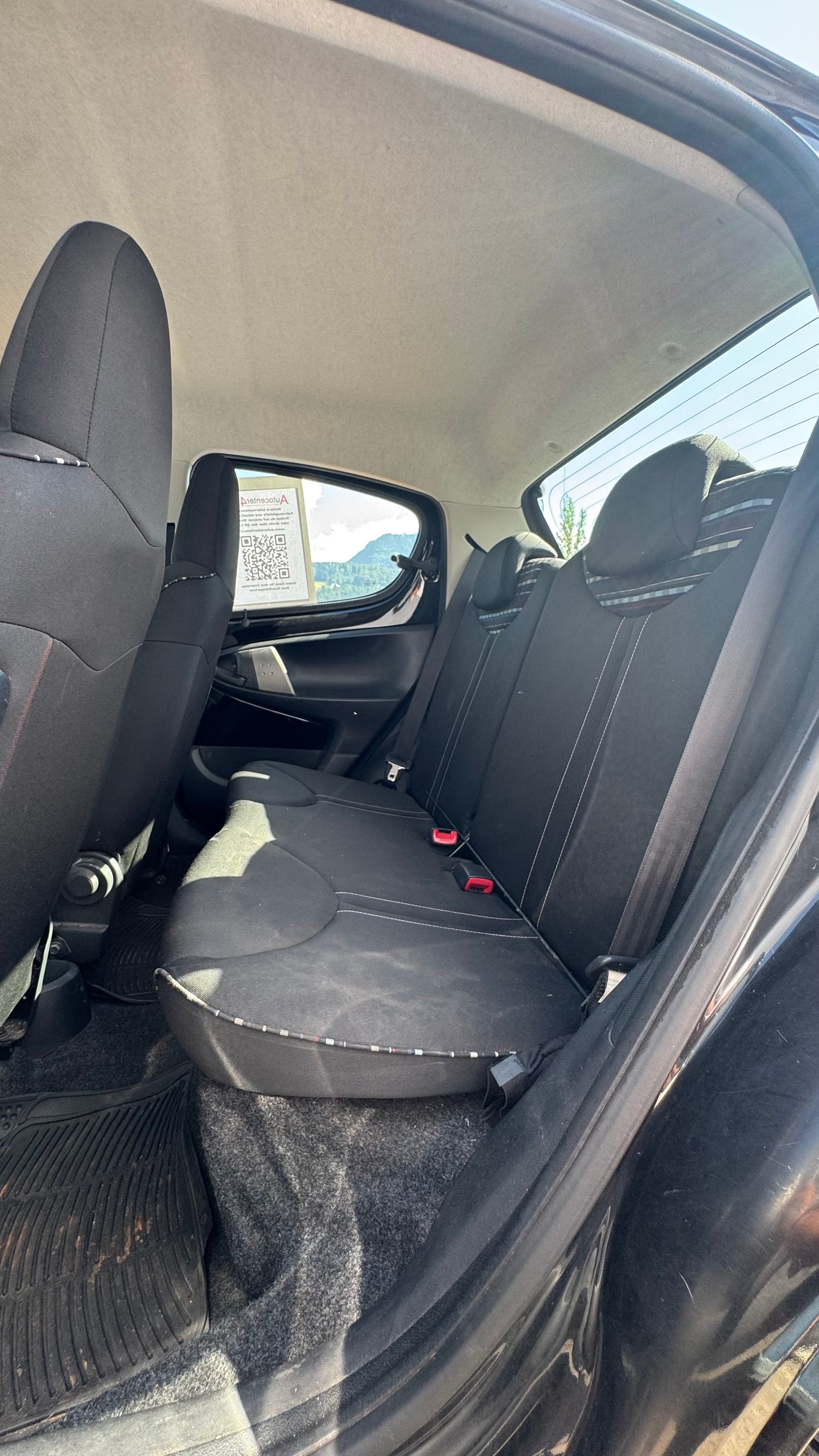 CITROEN C1 1.0i Attraction-image-14