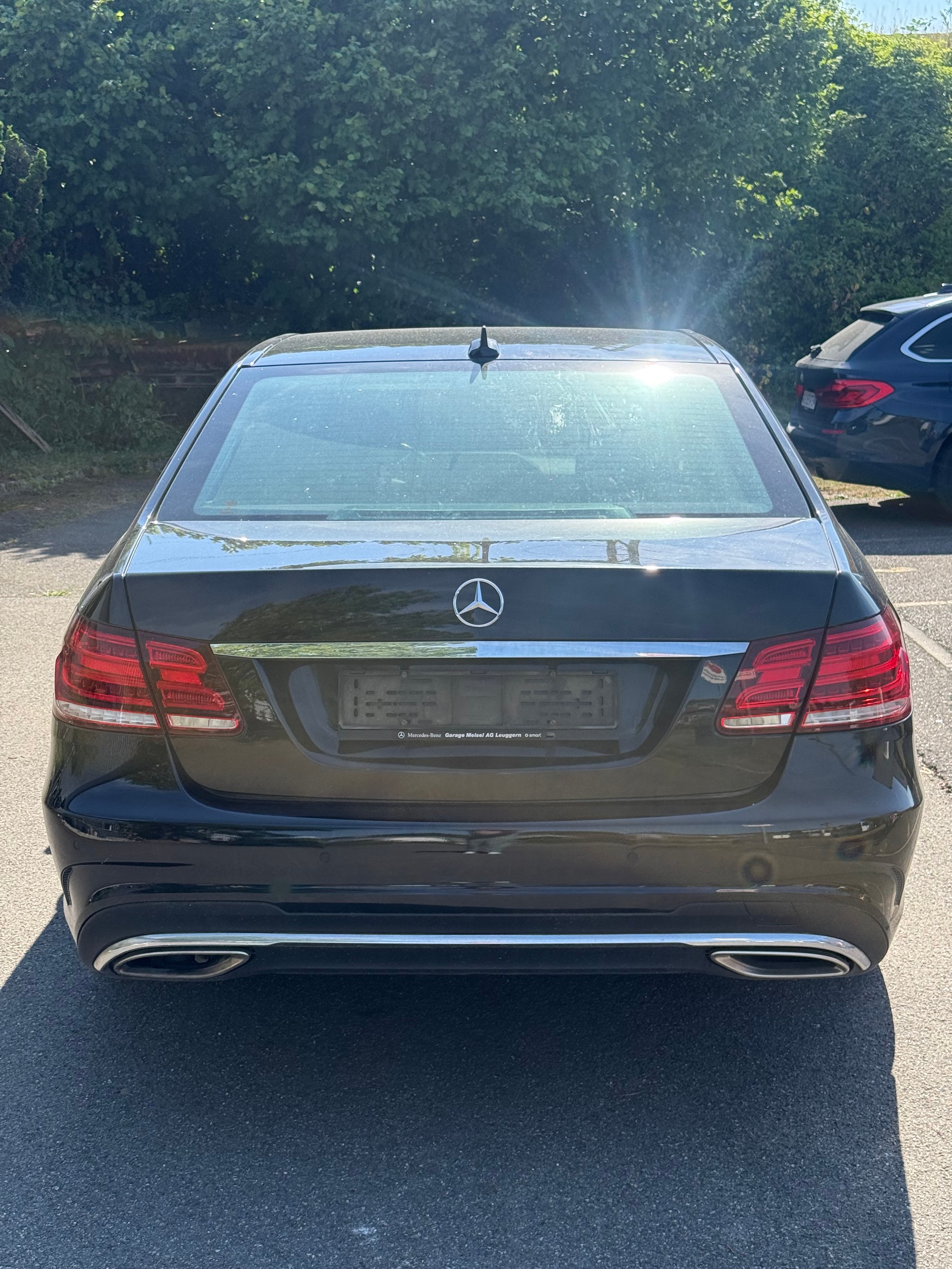 MERCEDES-BENZ E 220-image-3