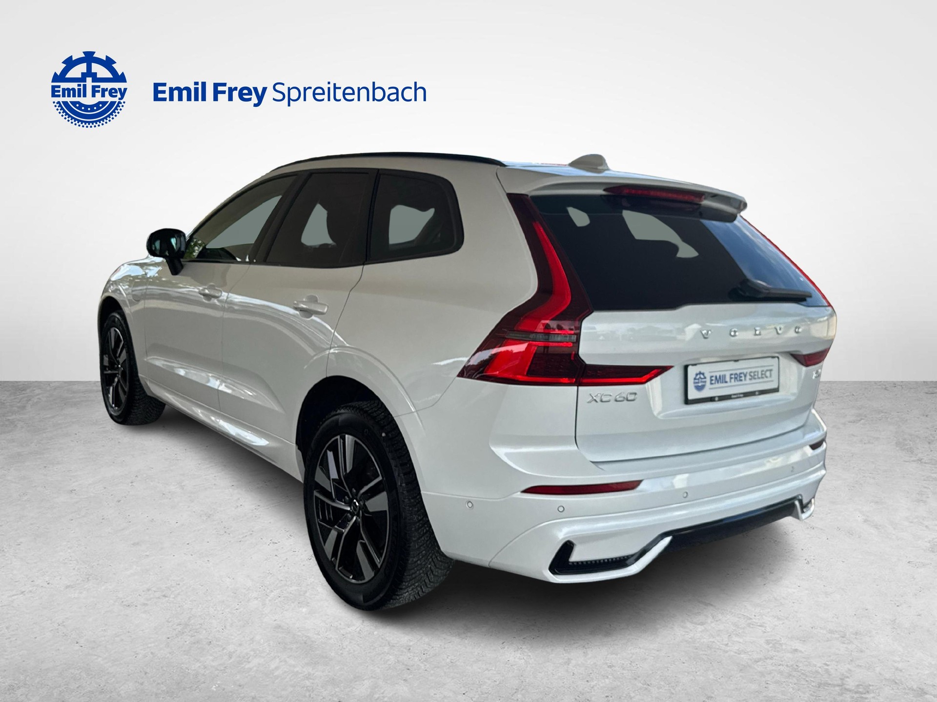 VOLVO XC60 2.0 T6 TE Plus Dark eAWD-image-3