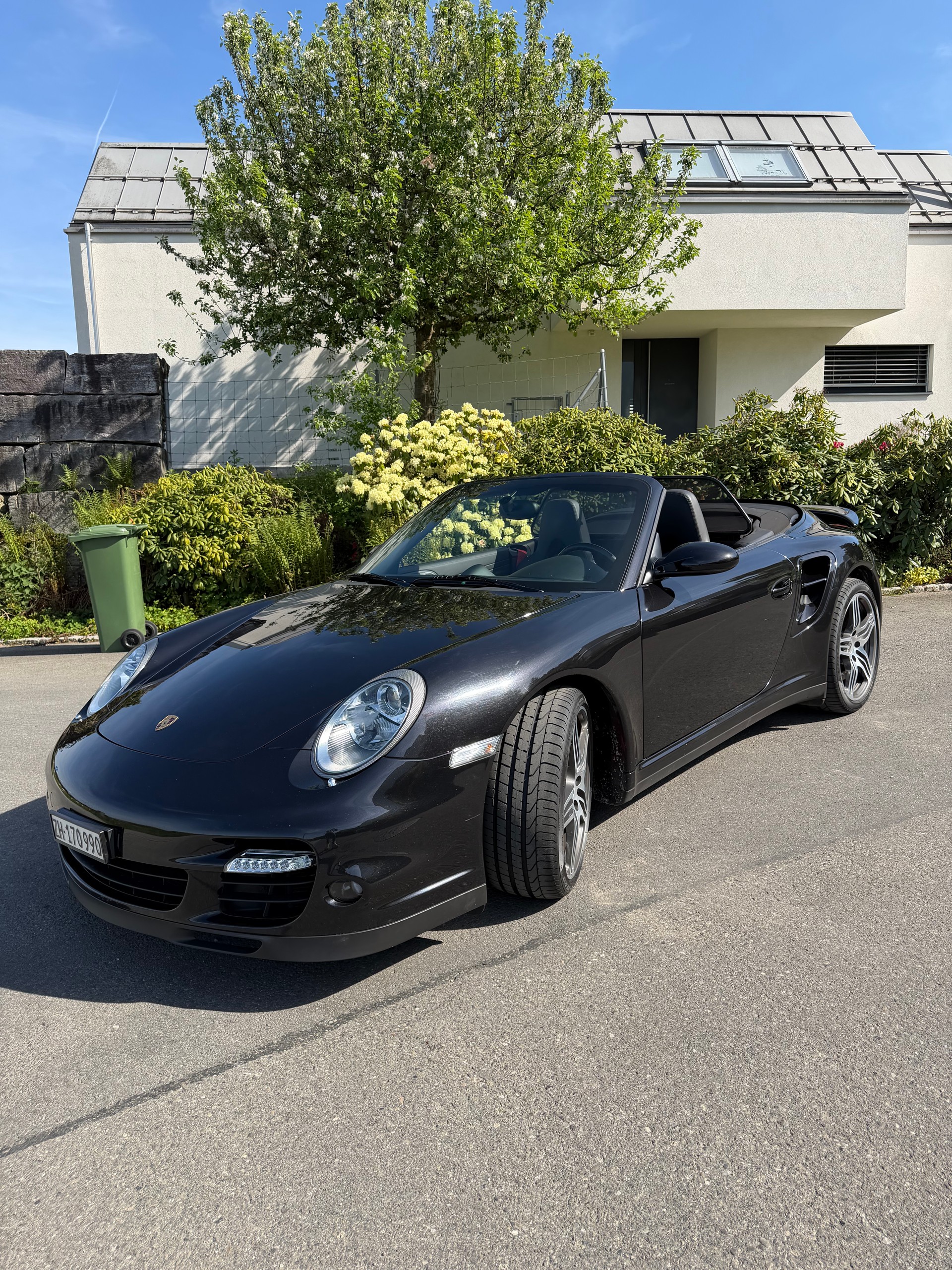 PORSCHE Turbo Cabrio-image-1