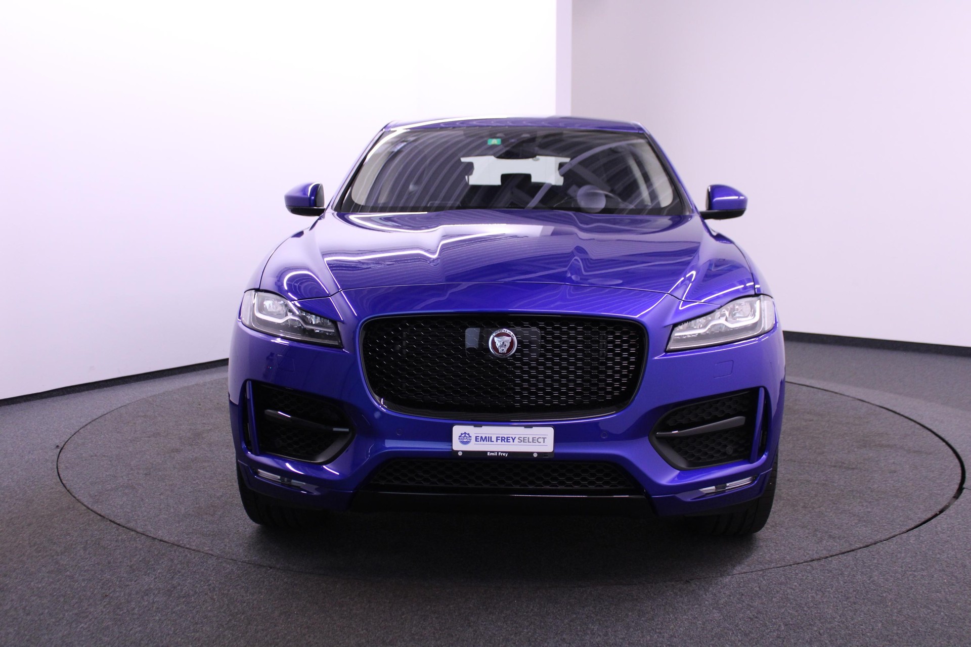 JAGUAR F-Pace 2.0 T 300 R-Sport AWD *LEASING 1.99%*-image-1