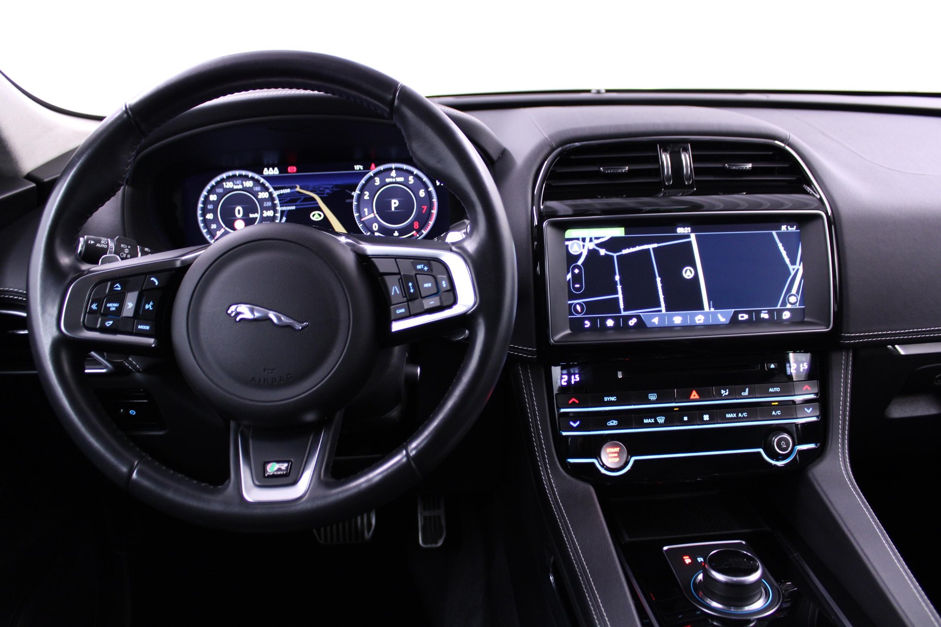 JAGUAR F-Pace 2.0 T 300 R-Sport AWD *LEASING 1.99%*-image-4