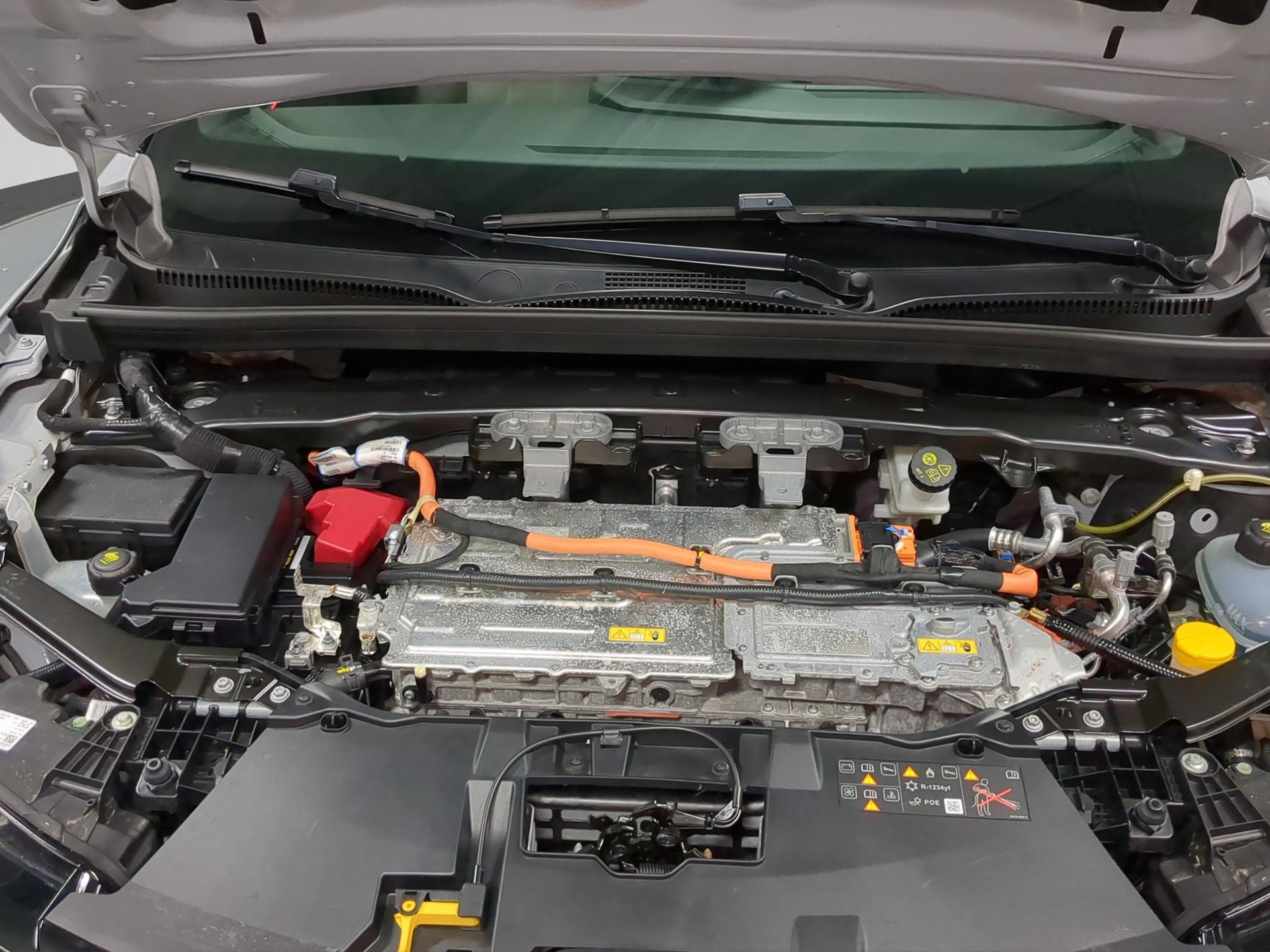 RENAULT Mégane E-TECH EV60 Iconic-image-21