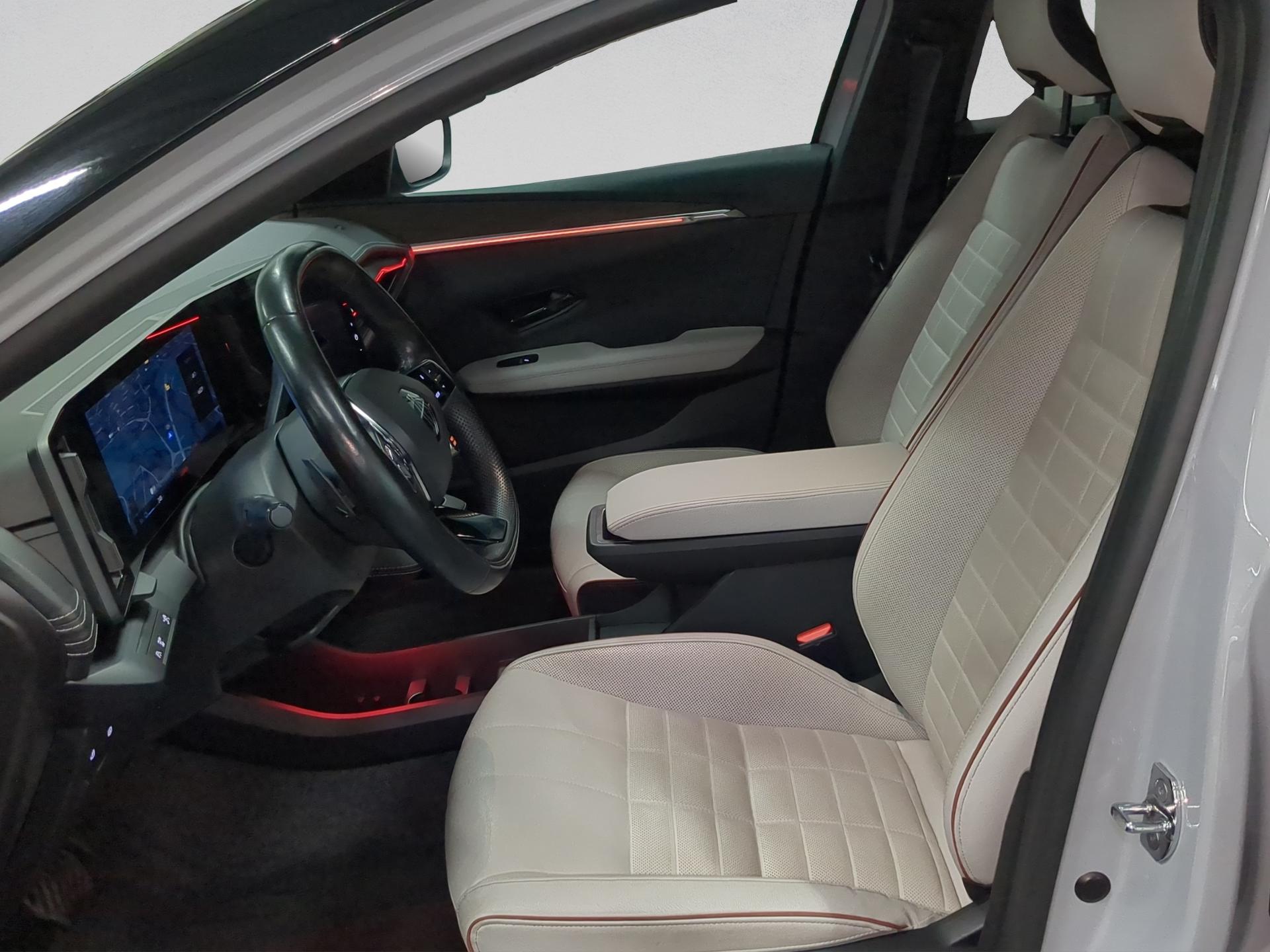 RENAULT Mégane E-TECH EV60 Iconic-image-8
