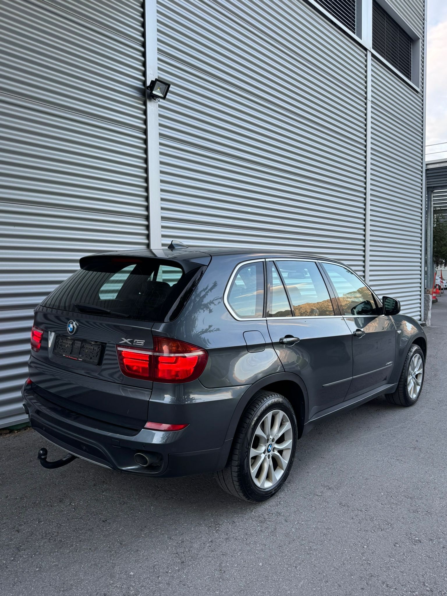 BMW X5 xDrive 40d Steptronic-image-6