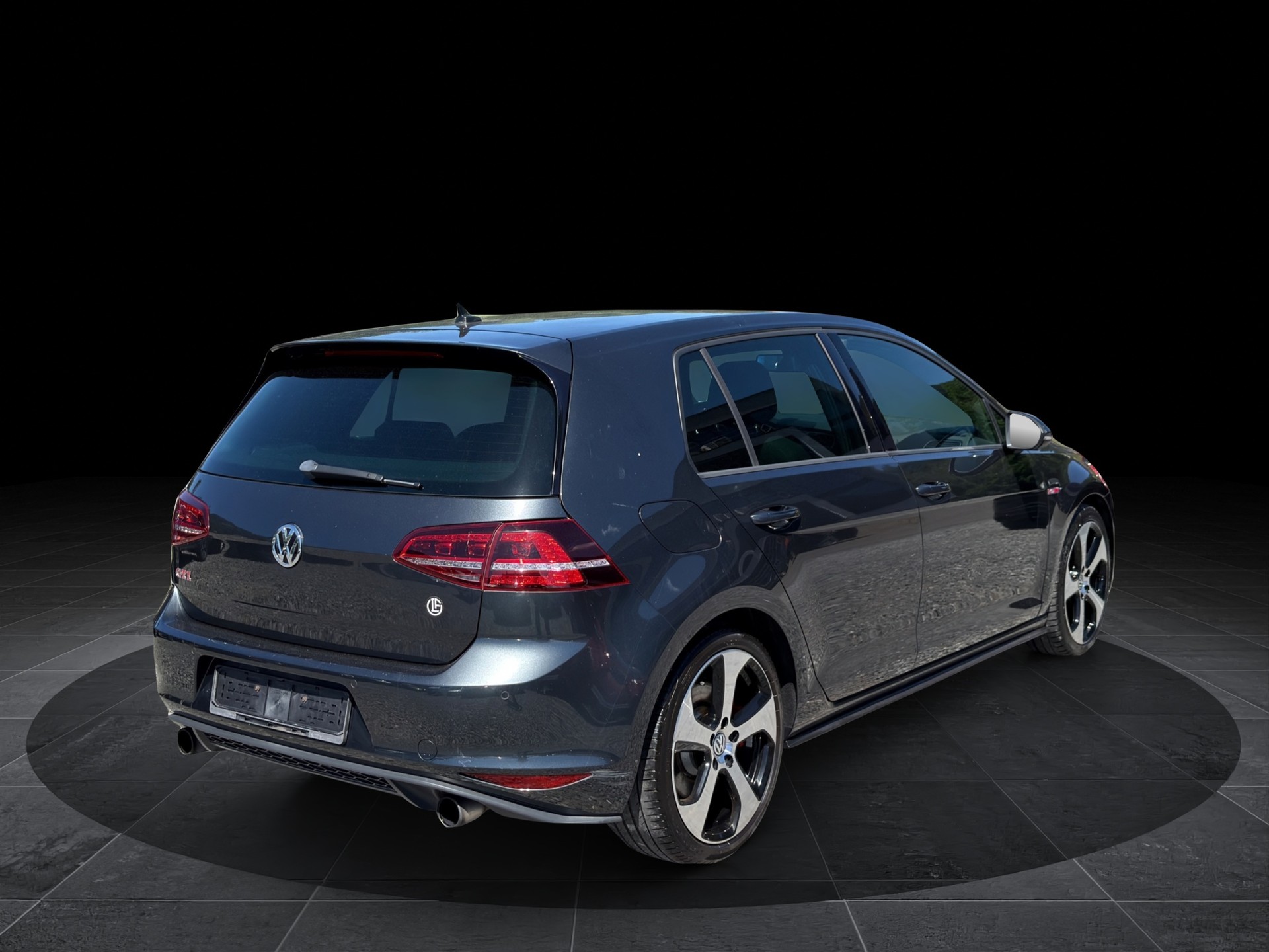 VW Golf 2.0 TSI GTI Performance DSG-image-1