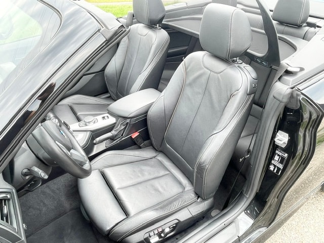 BMW 220i Steptronic M Sport-image-6