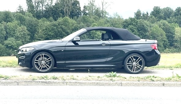 BMW 220i Steptronic M Sport-image-3