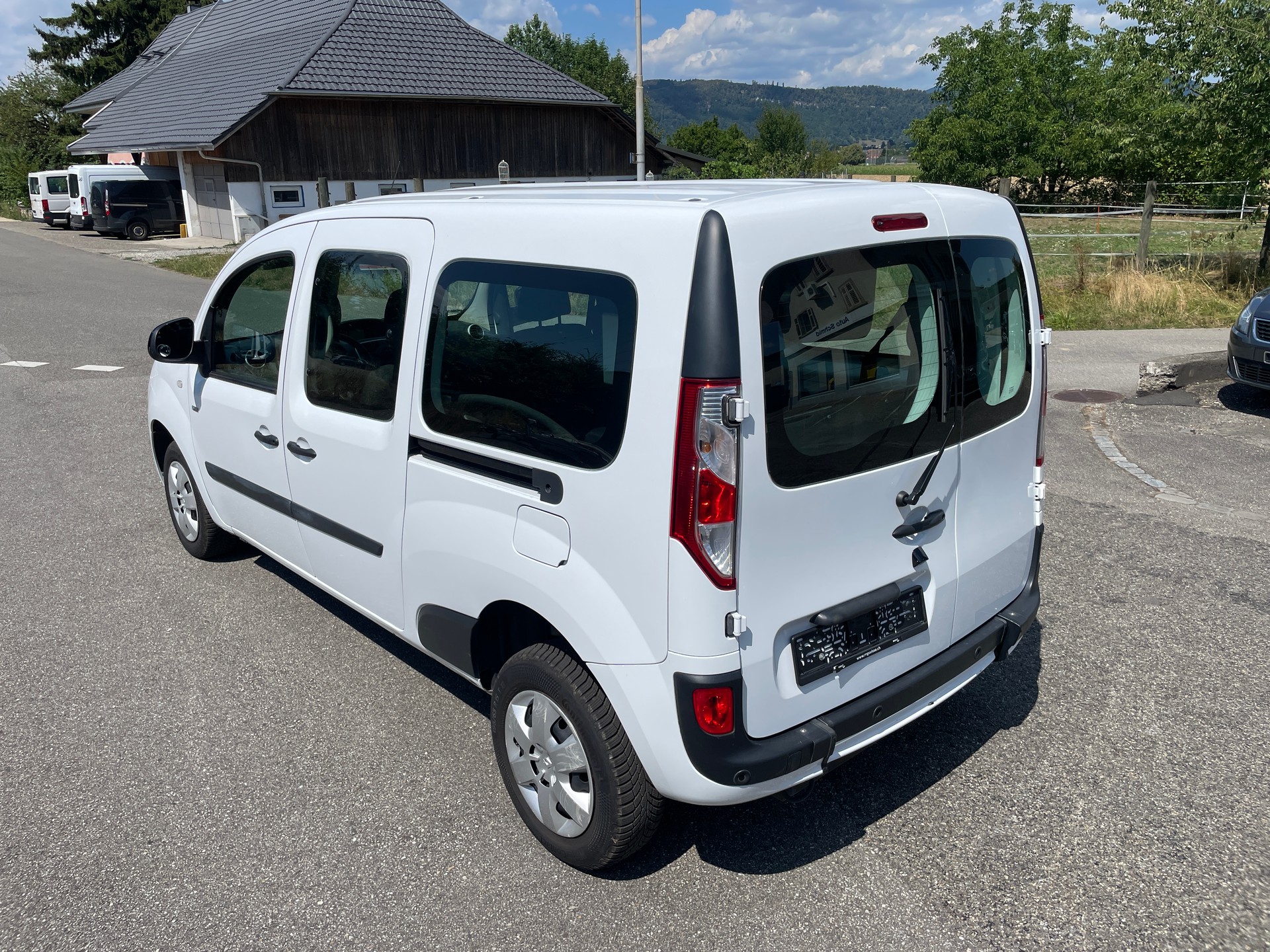 RENAULT KANGOO MAXI Z.E. 33 R60 1x Rollstuhlplatz (N)-showroom-element-3