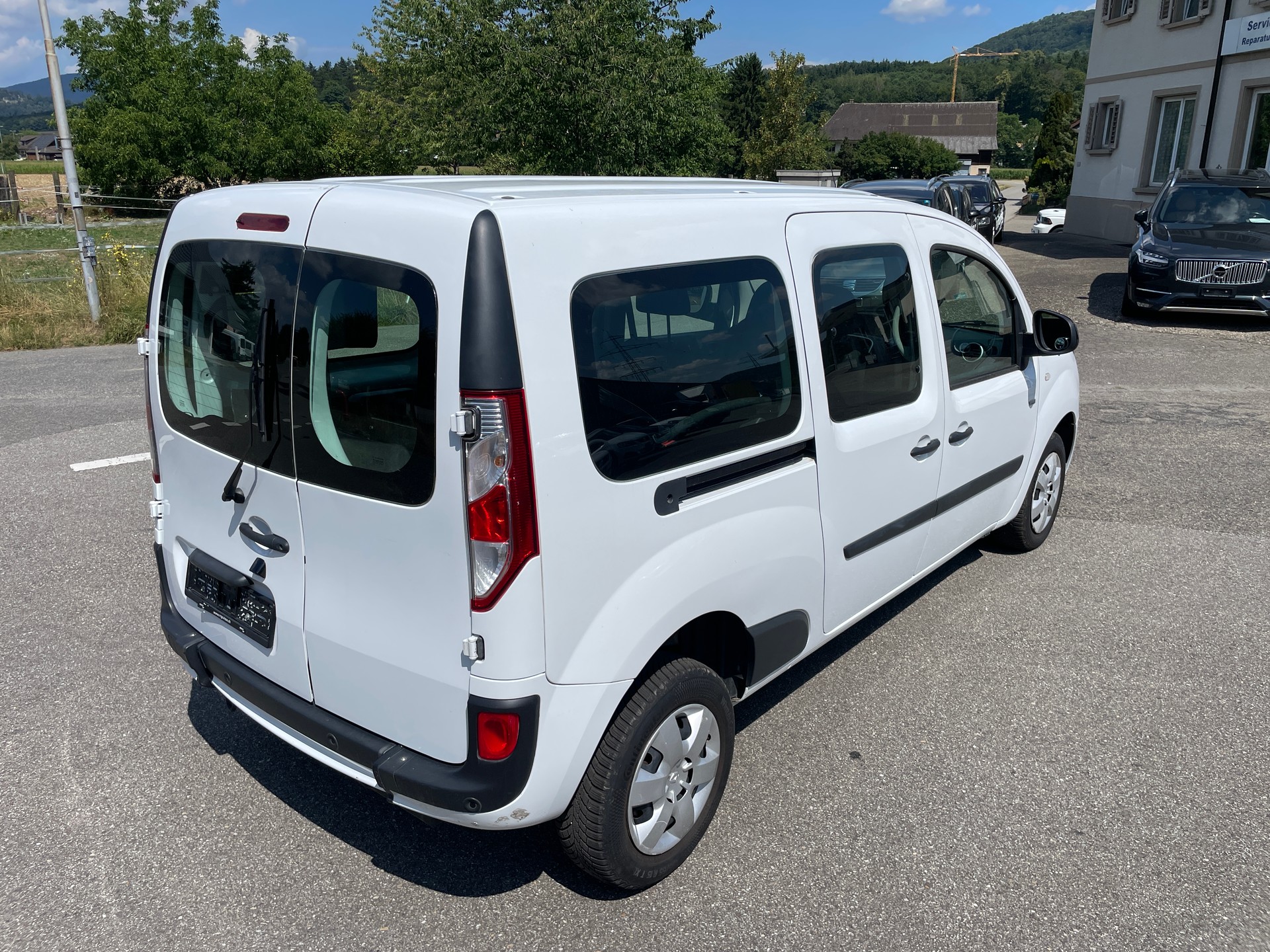 RENAULT KANGOO MAXI Z.E. 33 R60 1x Rollstuhlplatz (N)-image-6