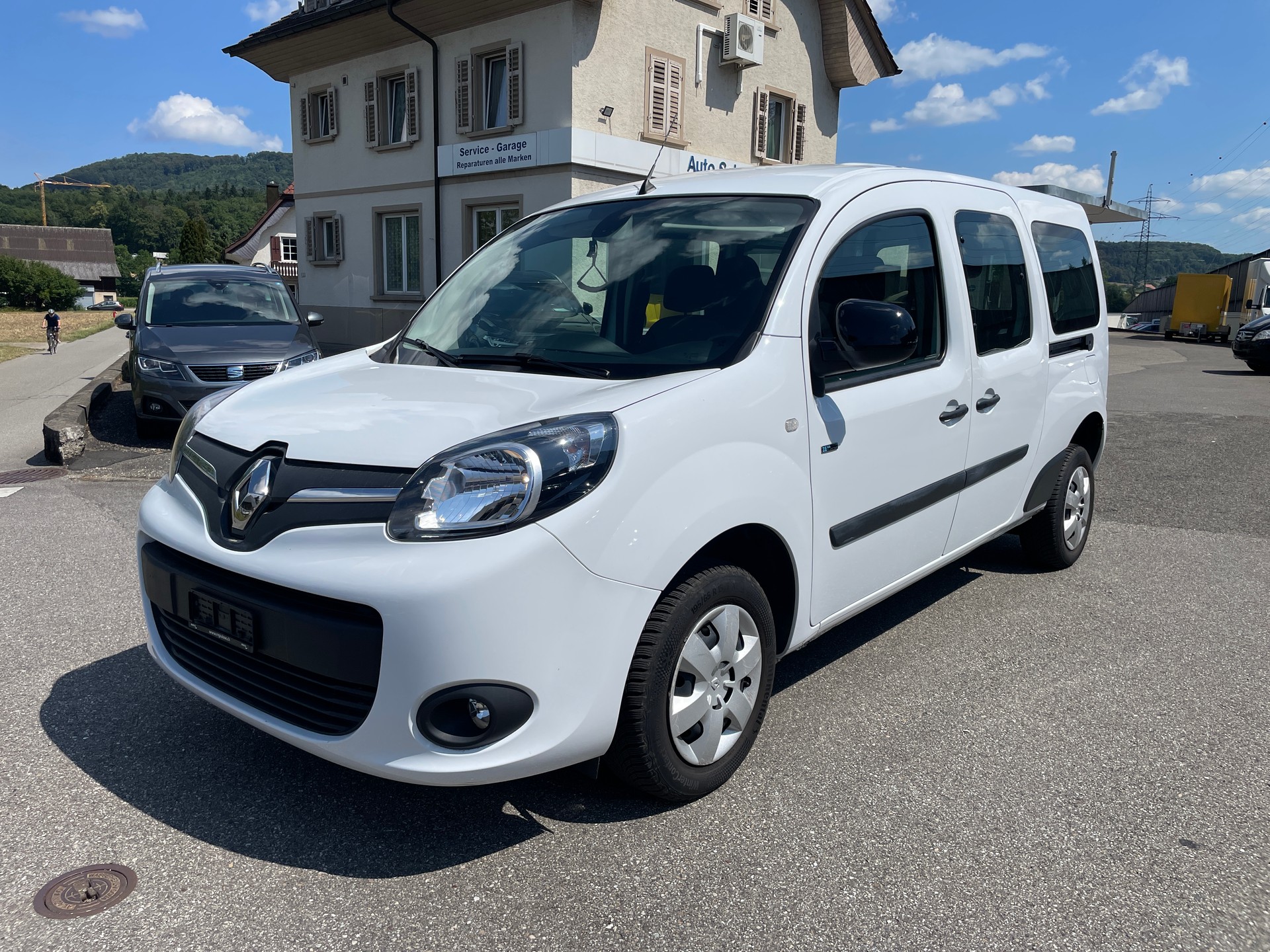 RENAULT KANGOO MAXI Z.E. 33 R60 1x Rollstuhlplatz (N)