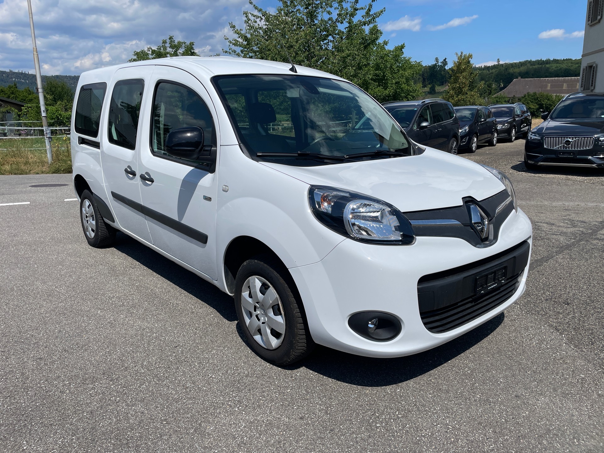 RENAULT KANGOO MAXI Z.E. 33 R60 1x Rollstuhlplatz (N)-image-8